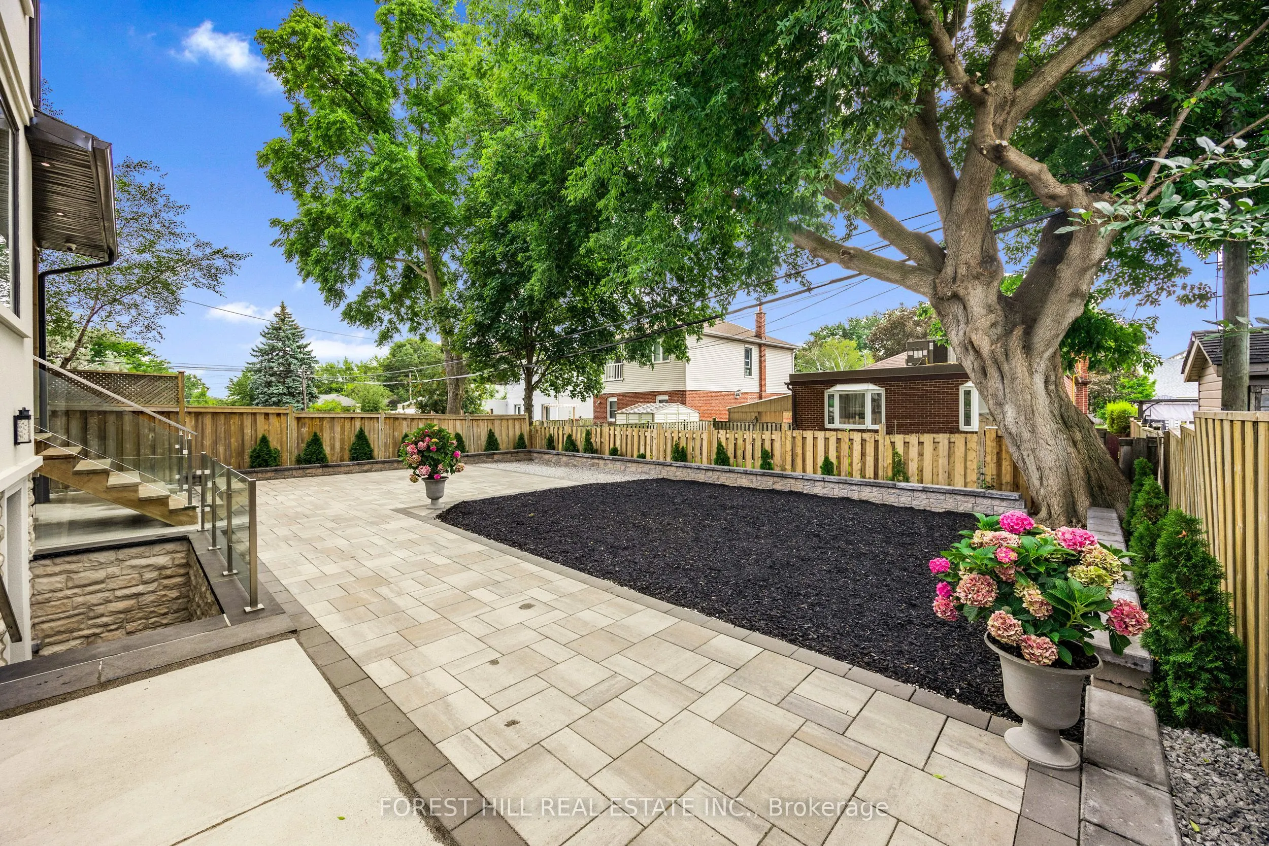 18 Ivorwood Crescent