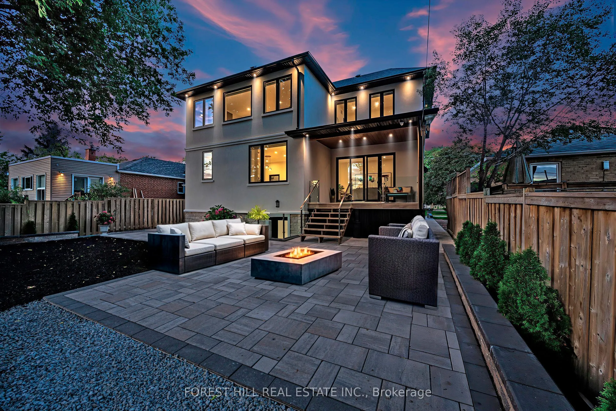 18 Ivorwood Crescent