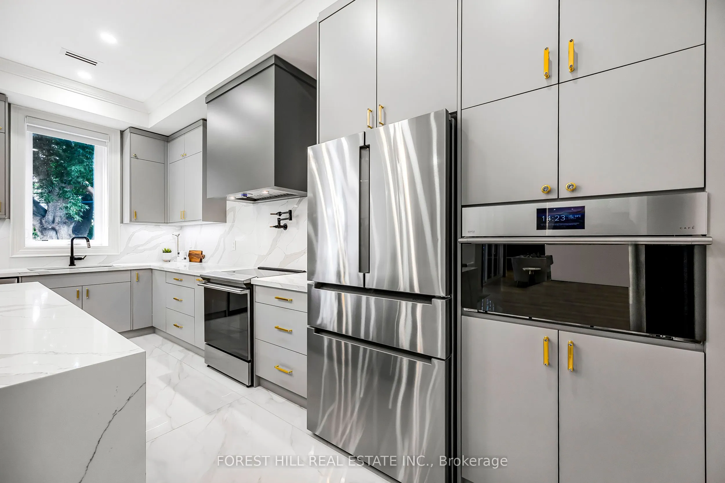 18 Ivorwood Crescent