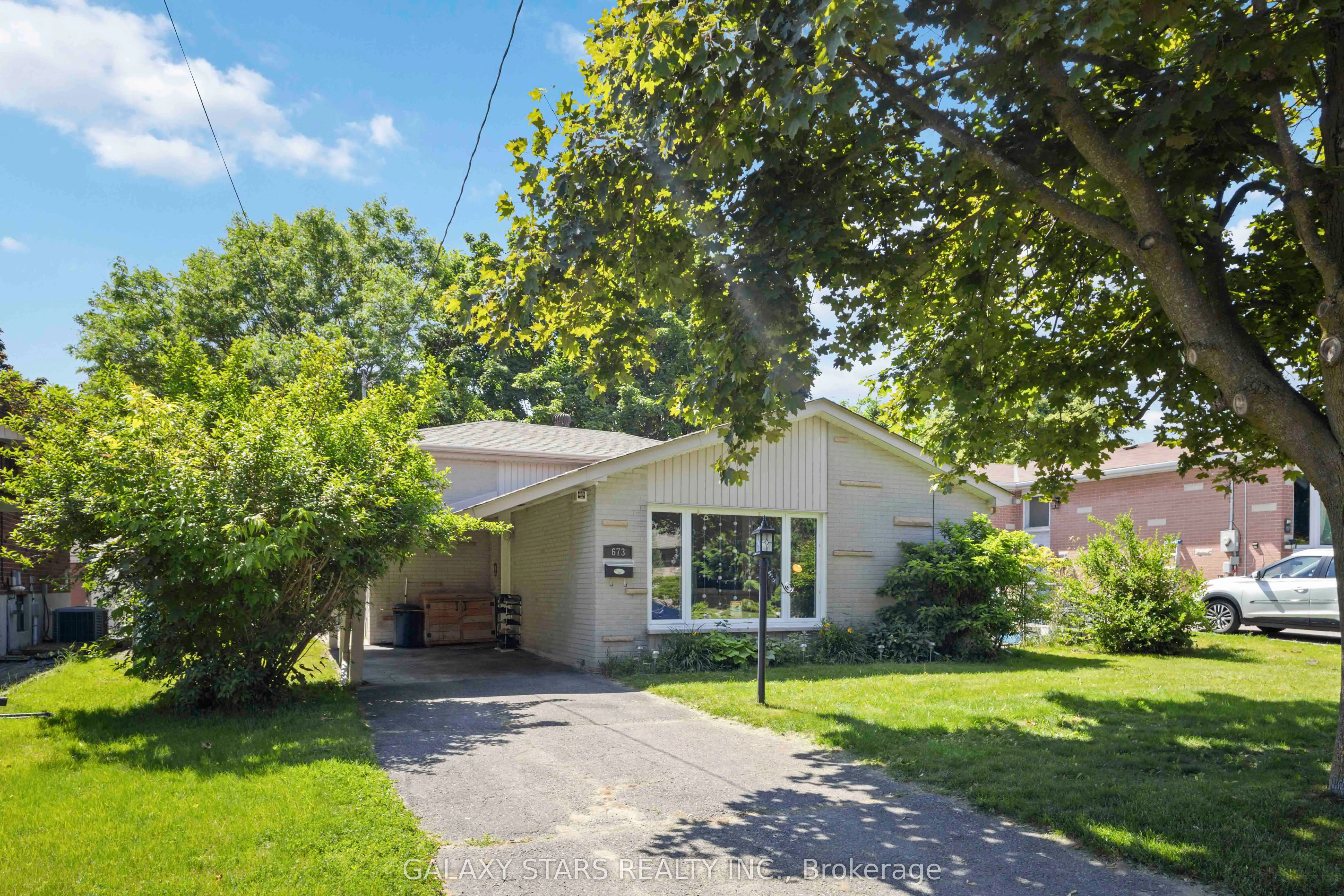 673 Lansdowne Drive
