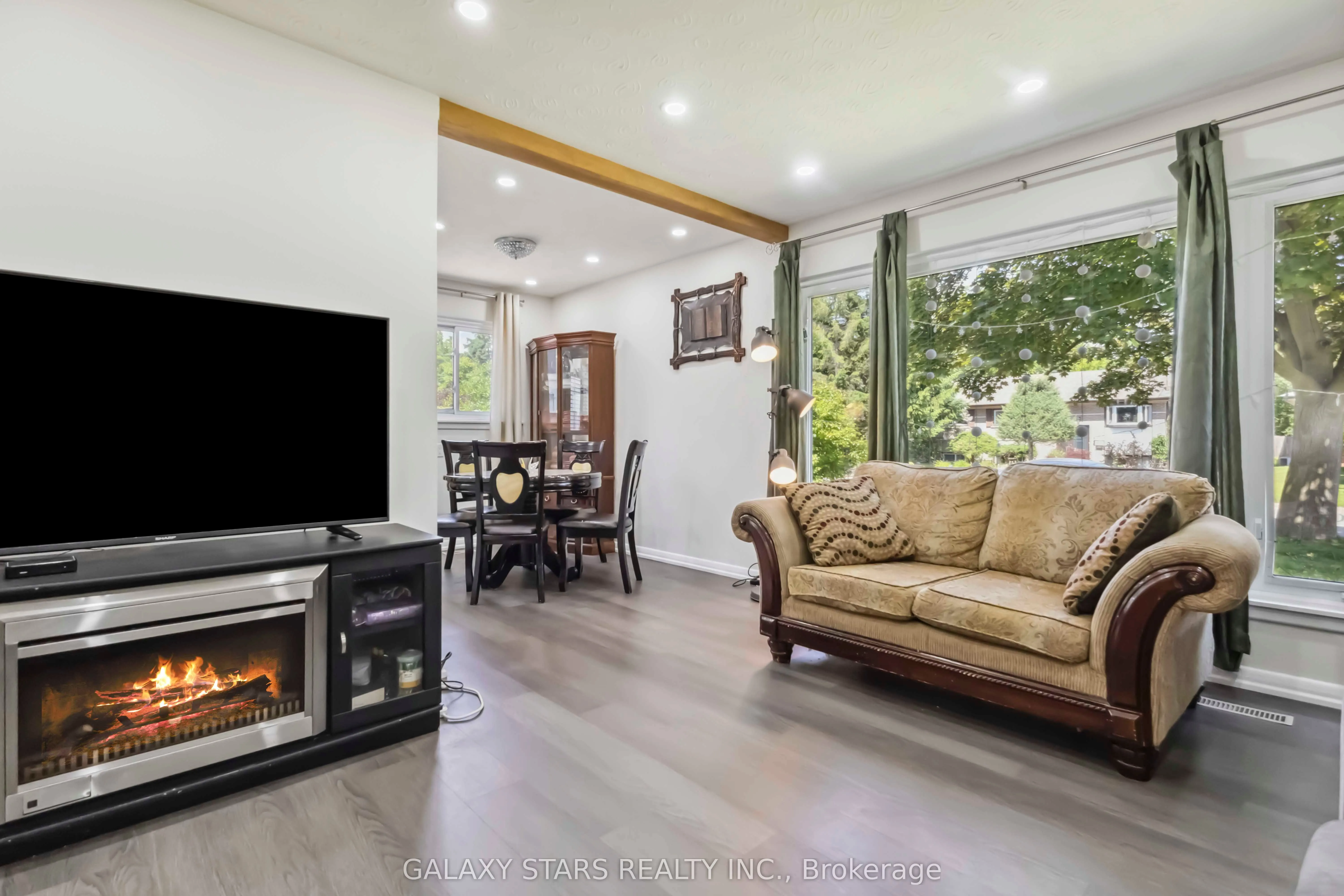 673 Lansdowne Drive