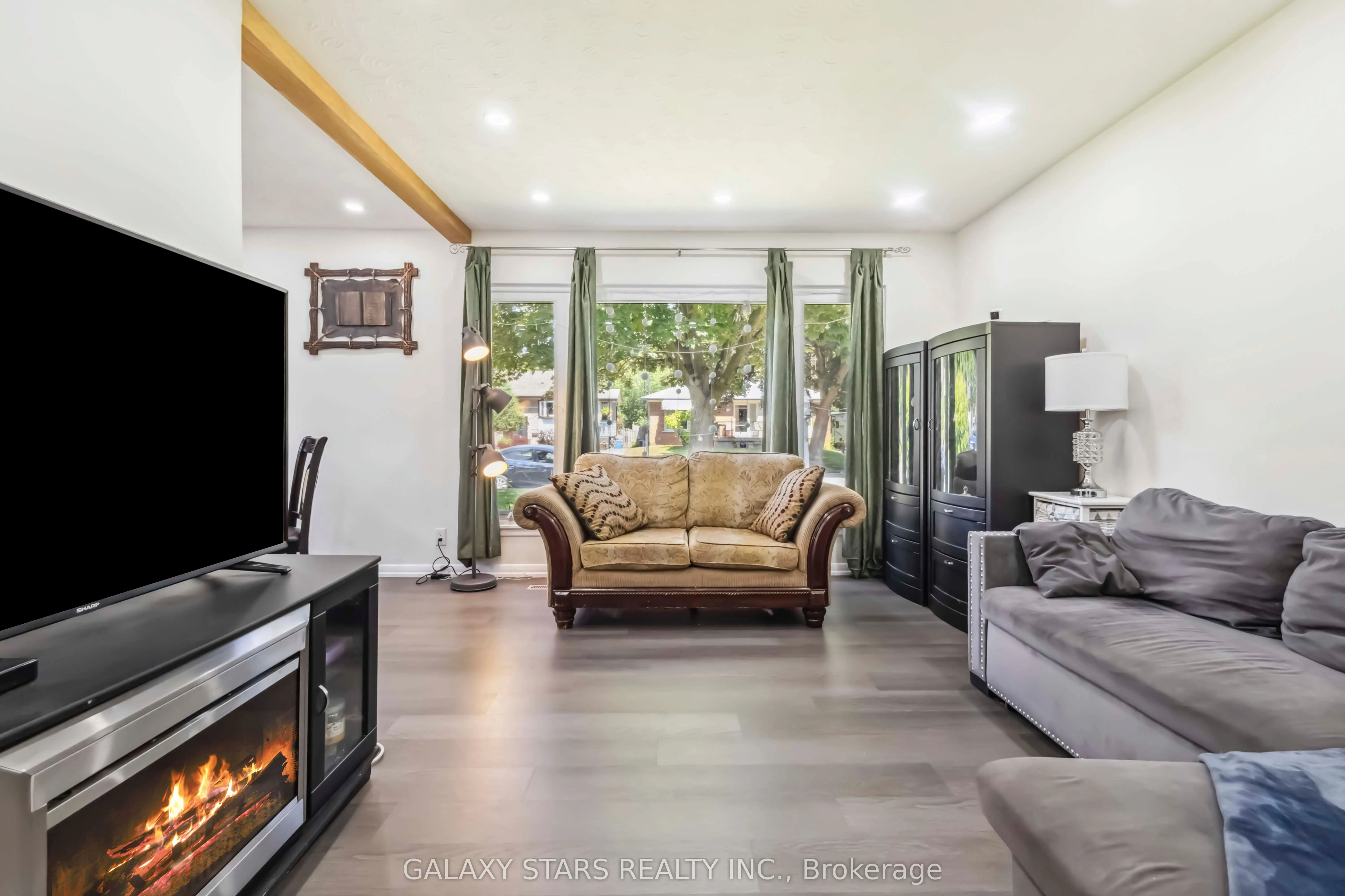673 Lansdowne Drive