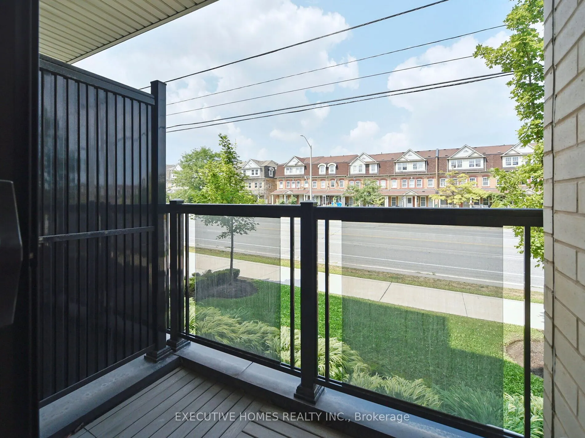 8825 Sheppard Avenue, #2