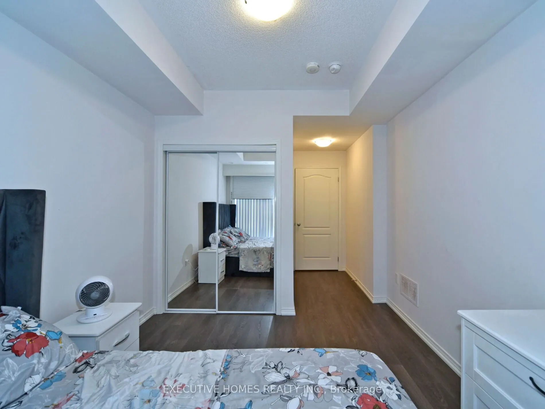 8825 Sheppard Avenue, #2