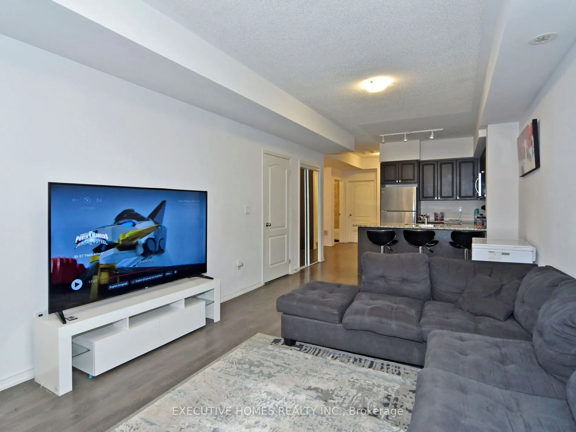 8825 Sheppard Avenue, #2