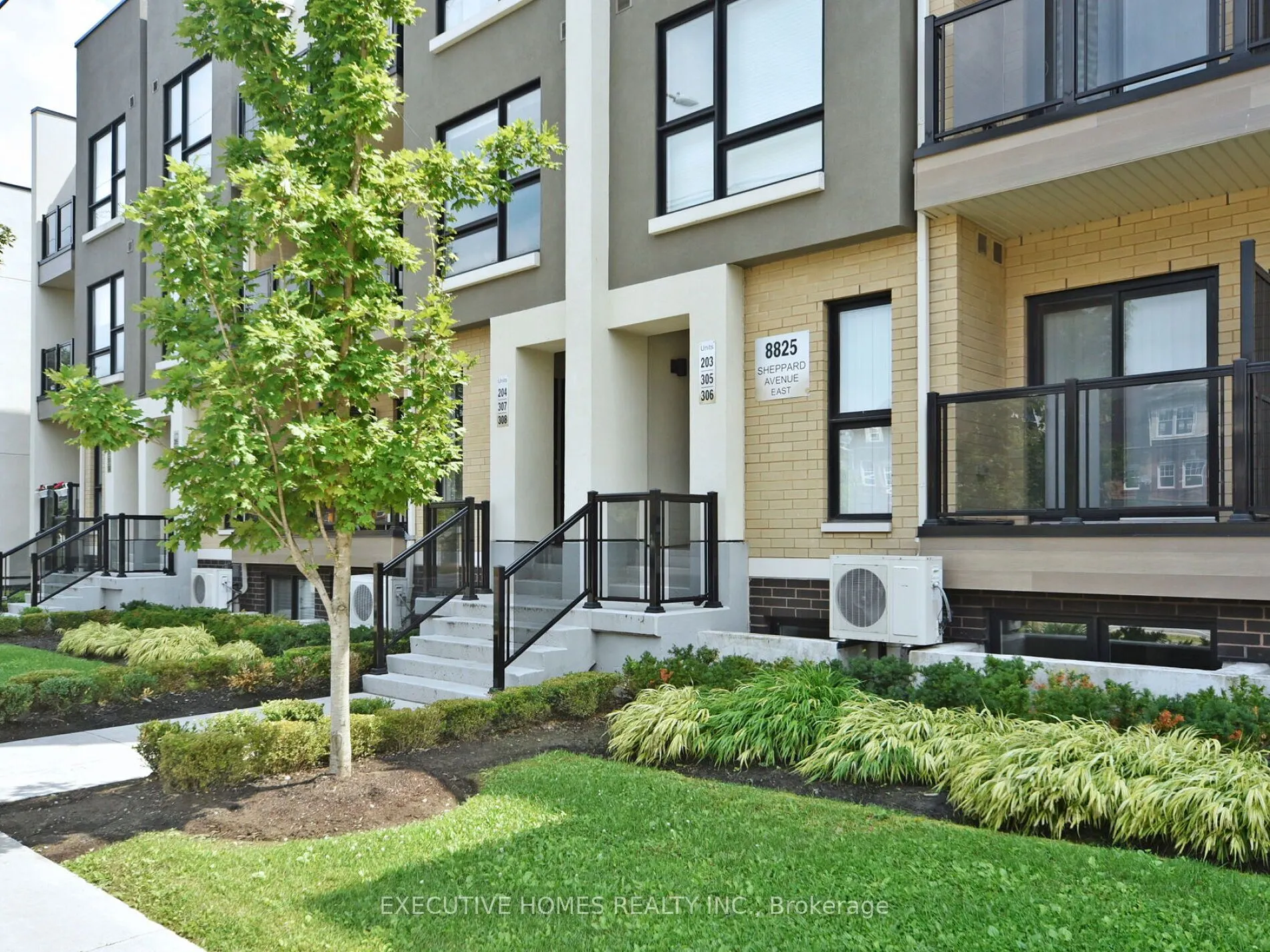 8825 Sheppard Avenue, #2