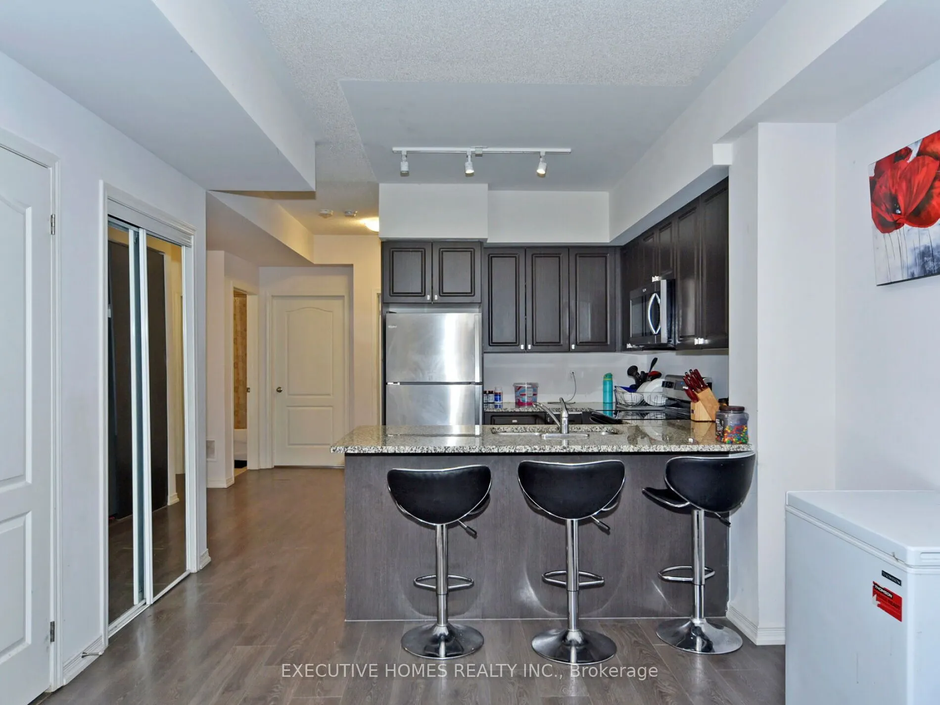 8825 Sheppard Avenue, #2