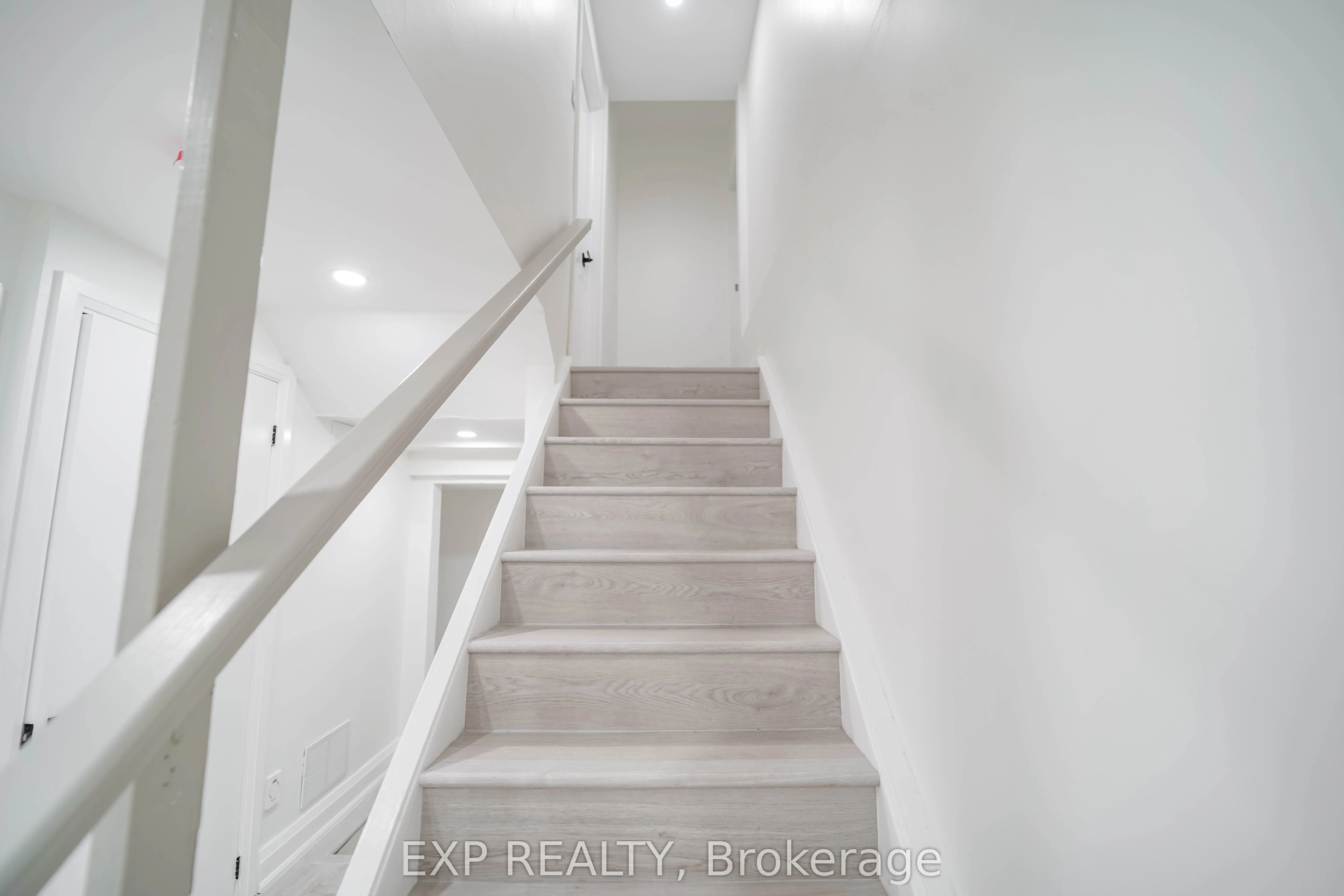 25 Nabob Crescent, #Basement