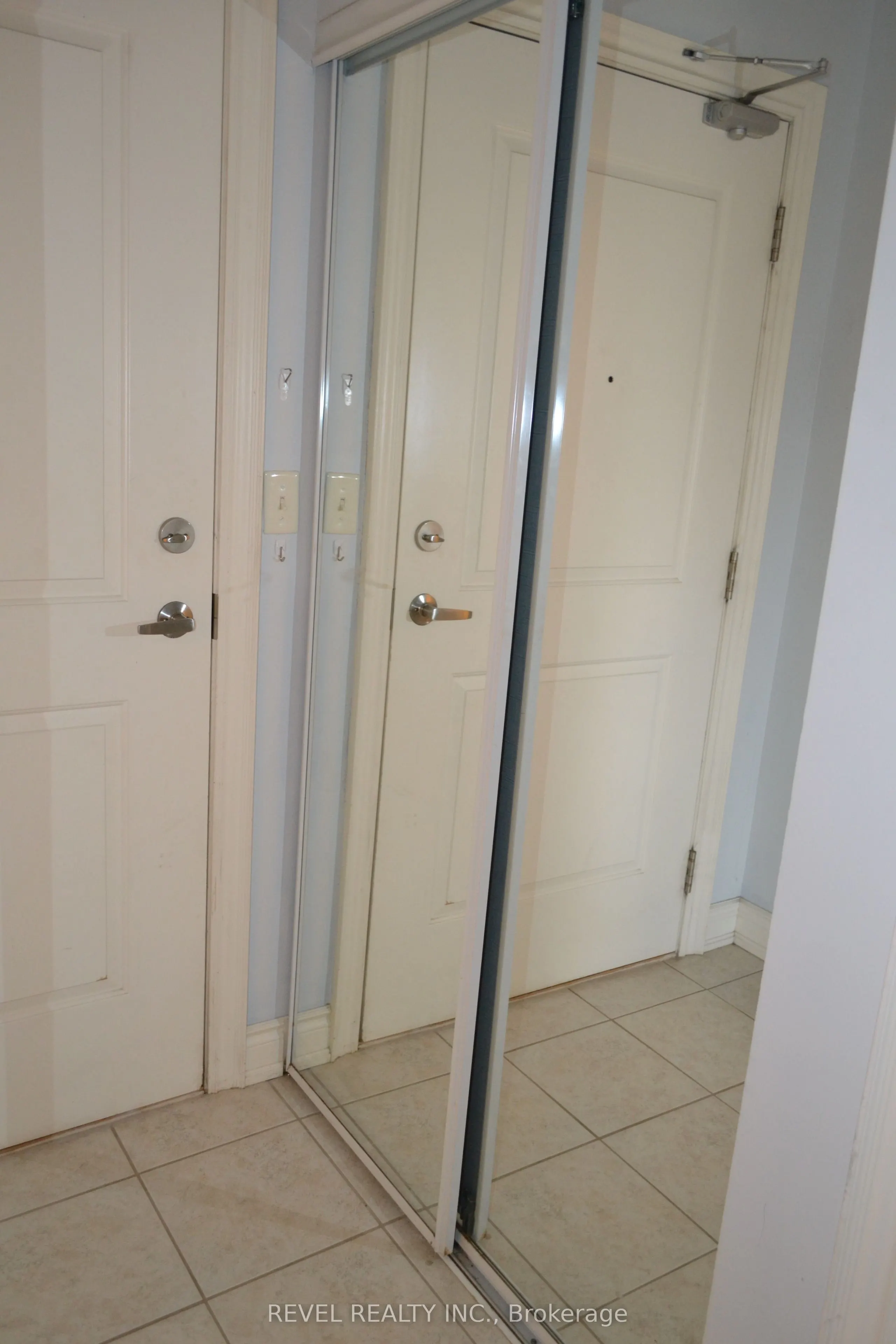 1 Sidney Lane, #205