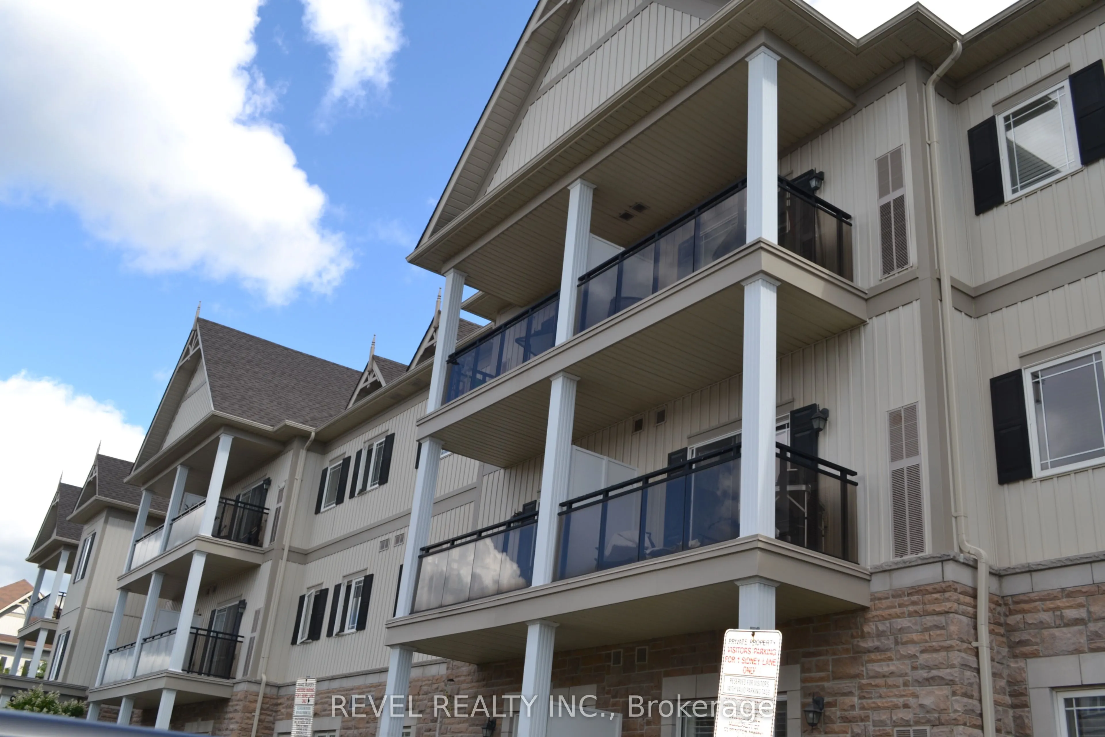1 Sidney Lane, #205