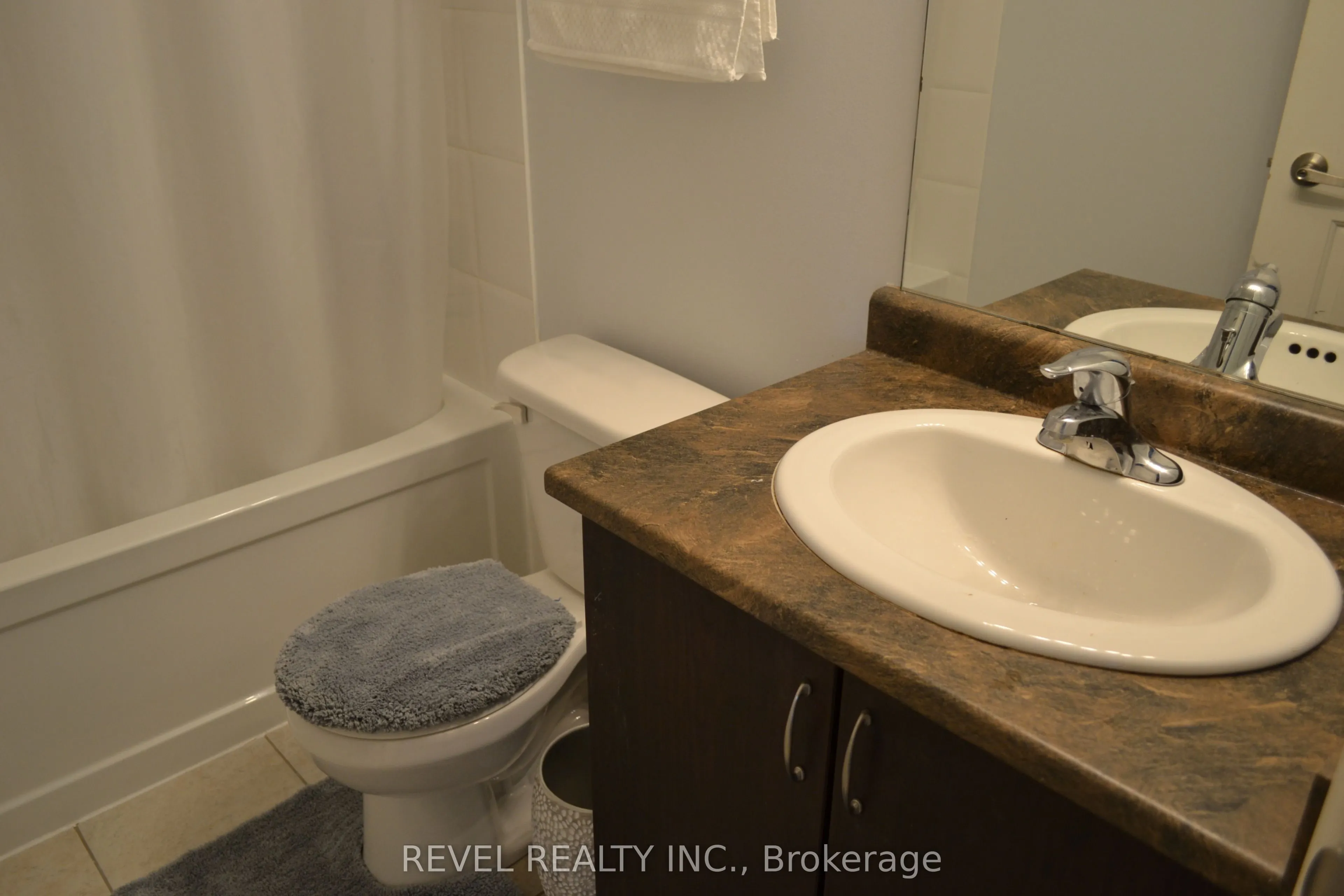 1 Sidney Lane, #205