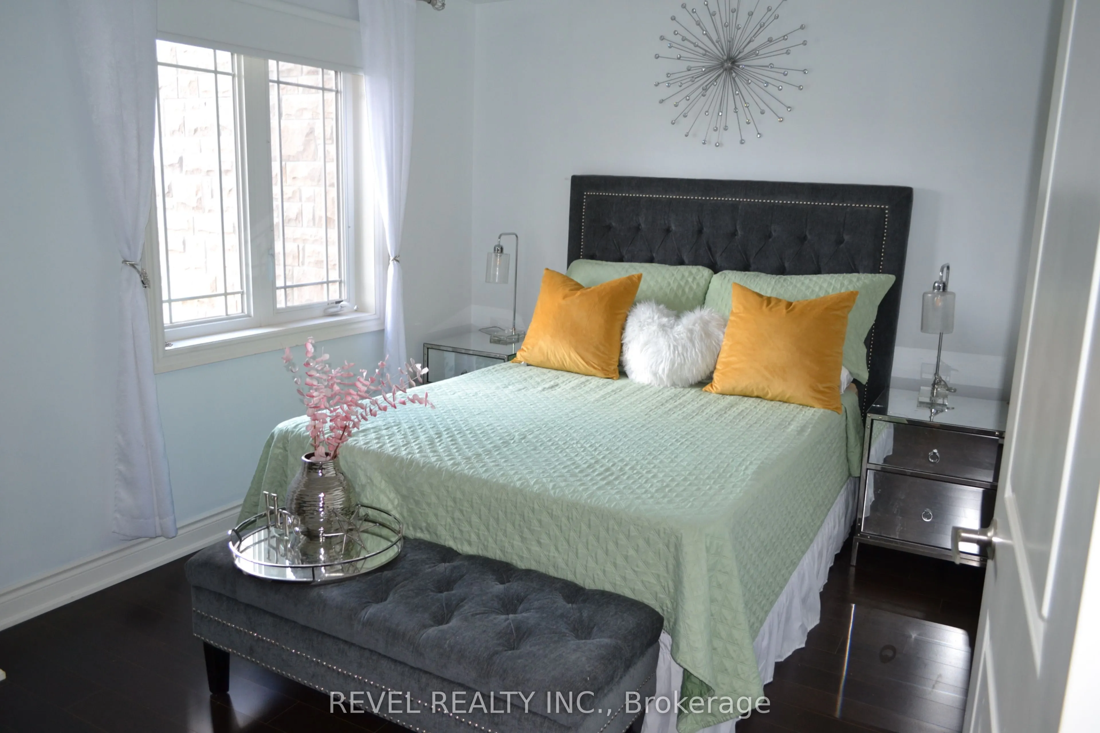 1 Sidney Lane, #205