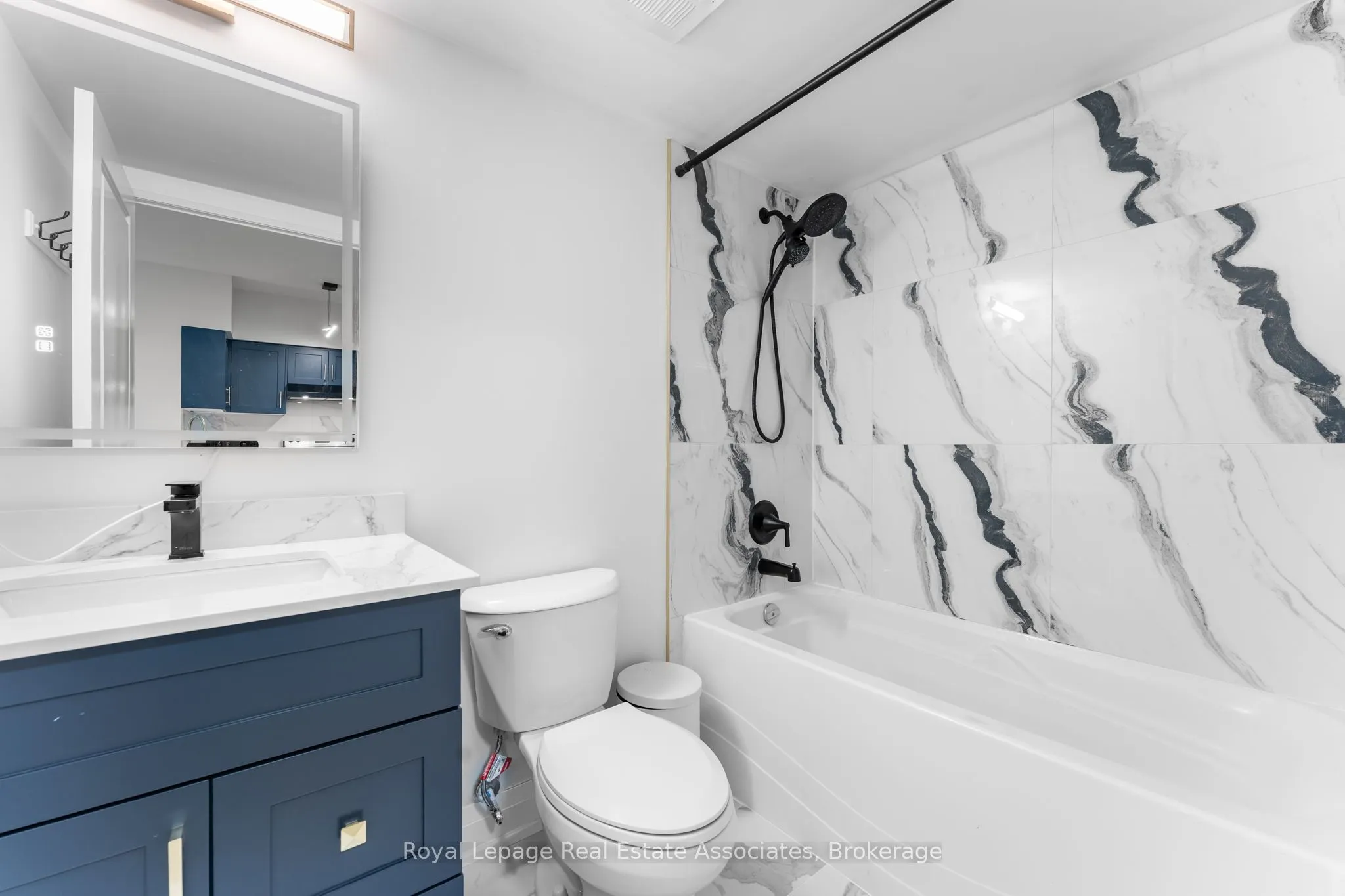 8 Rosebank Drive, #P1M