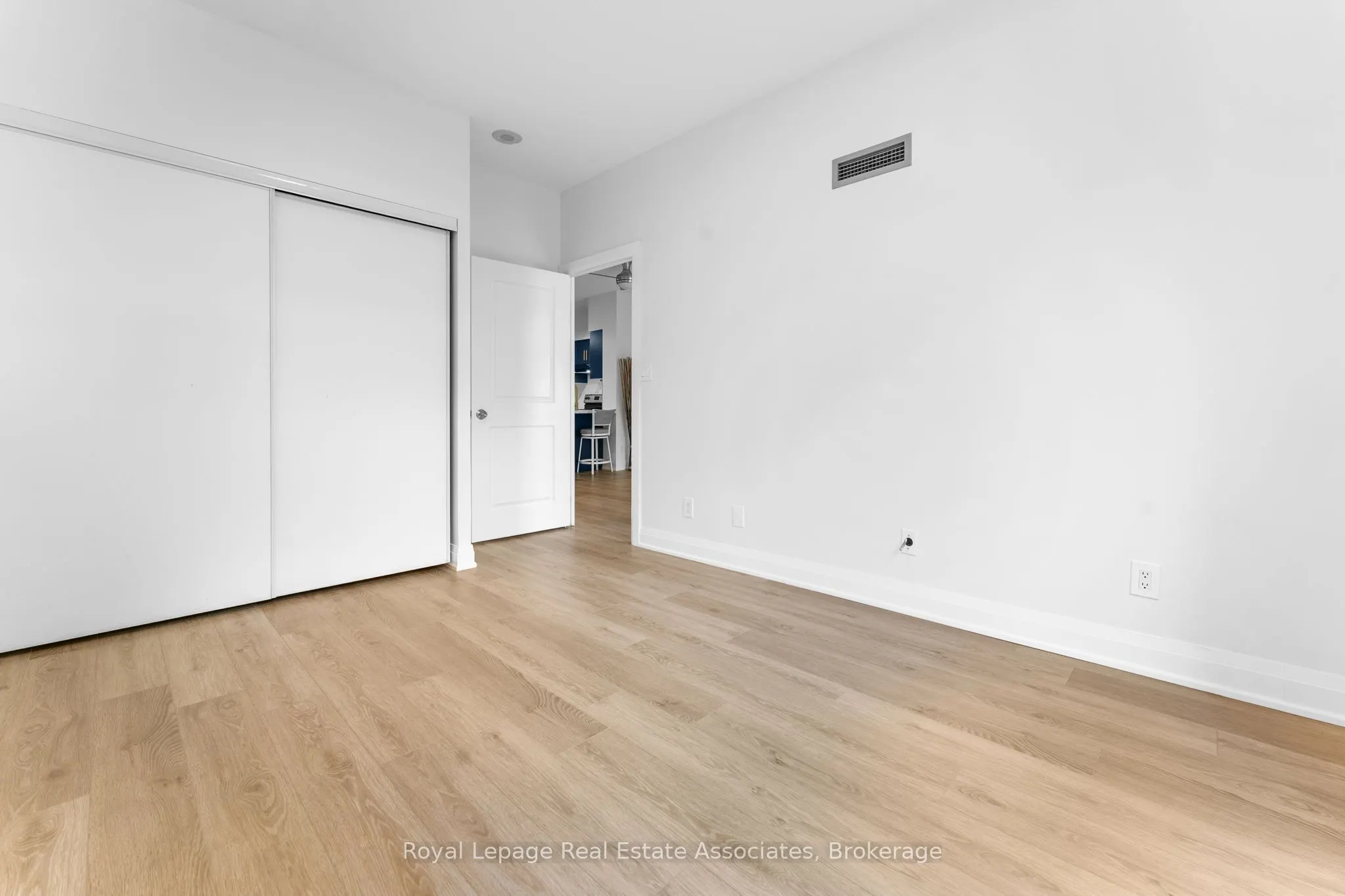 8 Rosebank Drive, #P1M