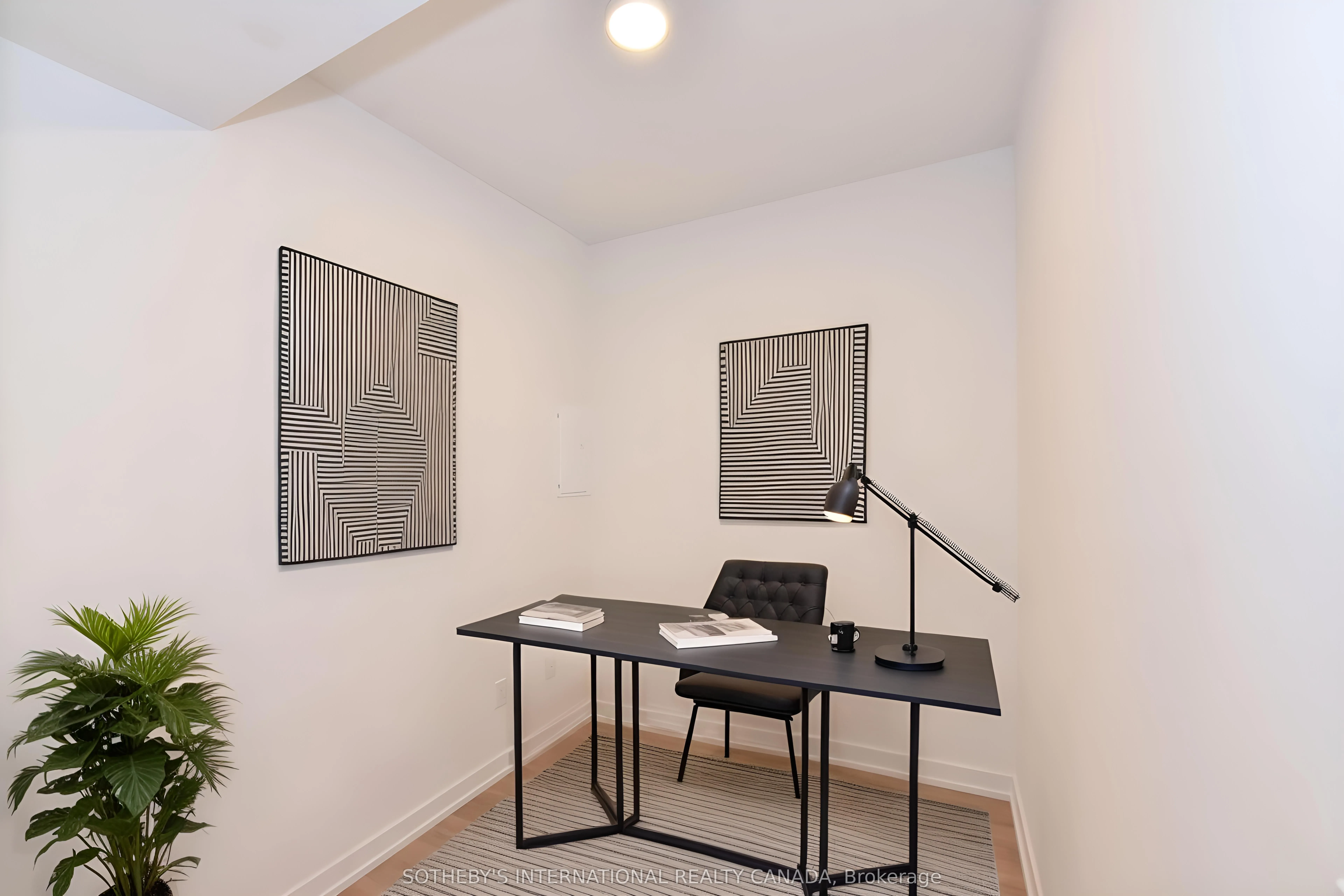 150 Logan Avenue, #526