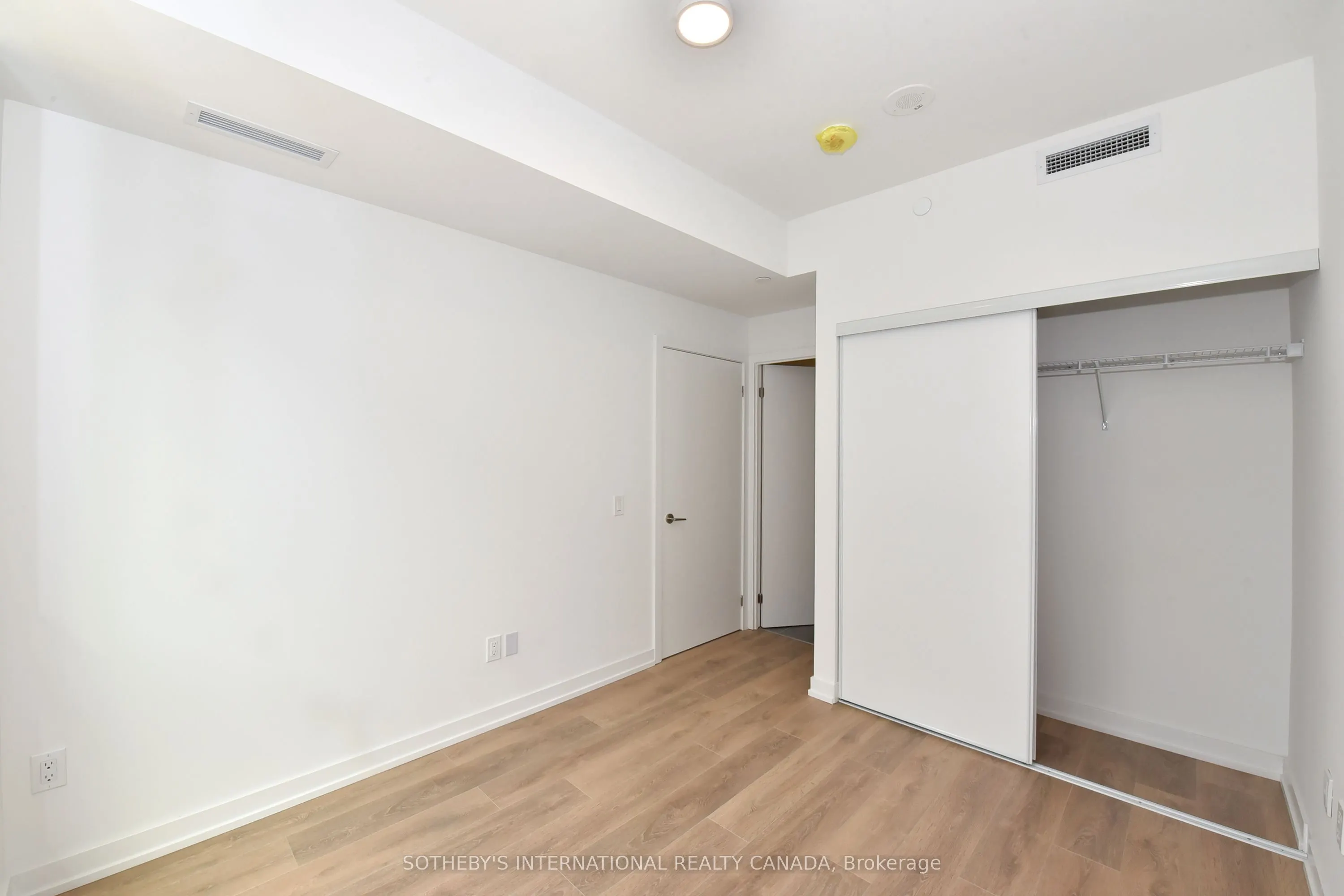 150 Logan Avenue, #526