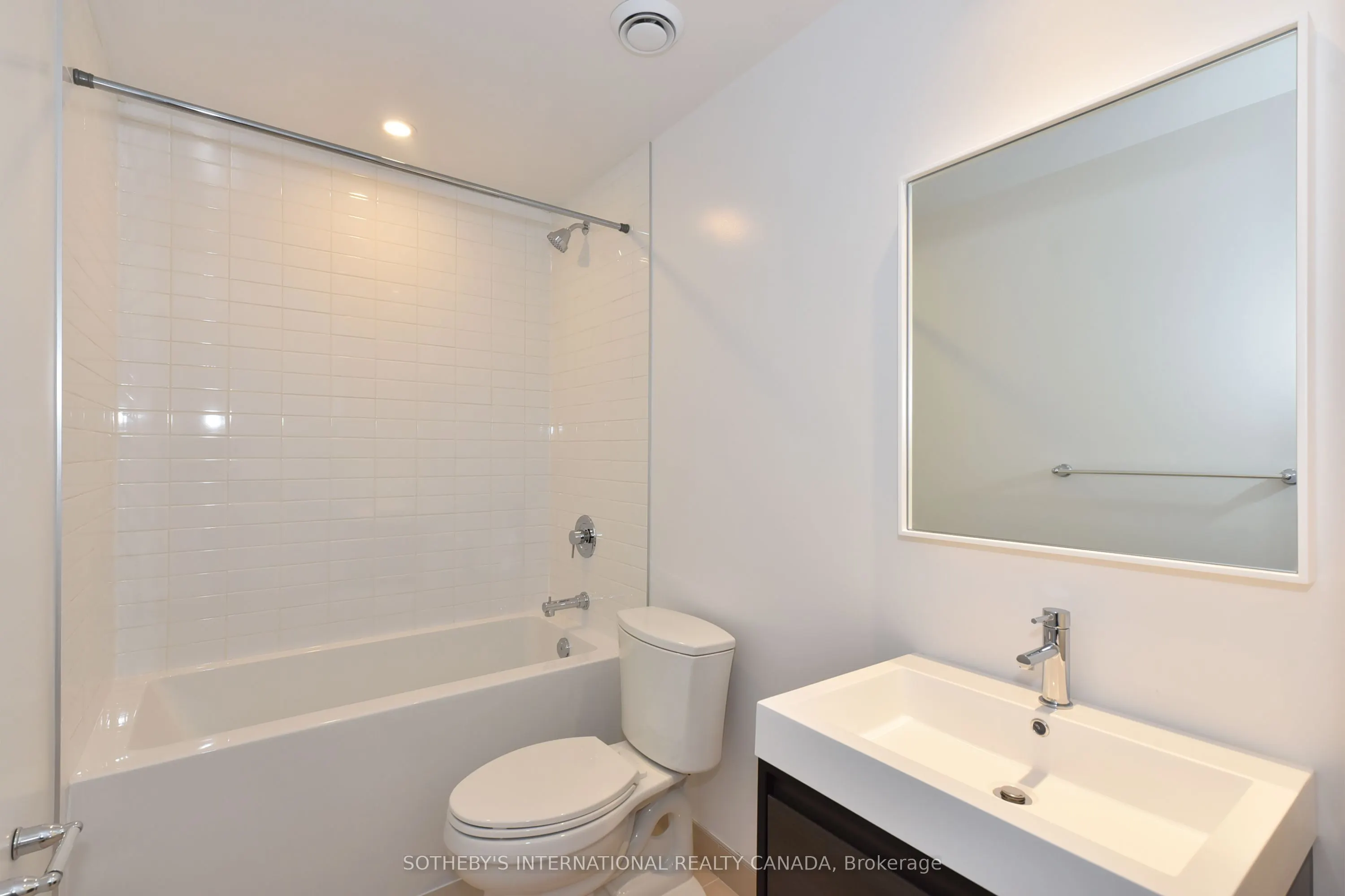 150 Logan Avenue, #526