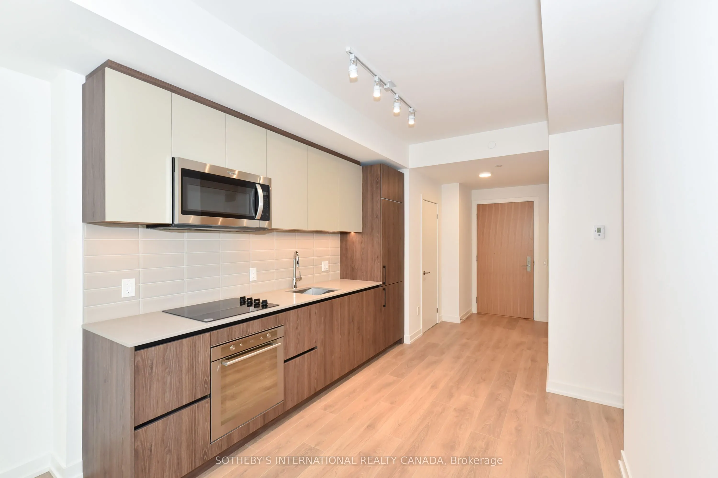 150 Logan Avenue, #526
