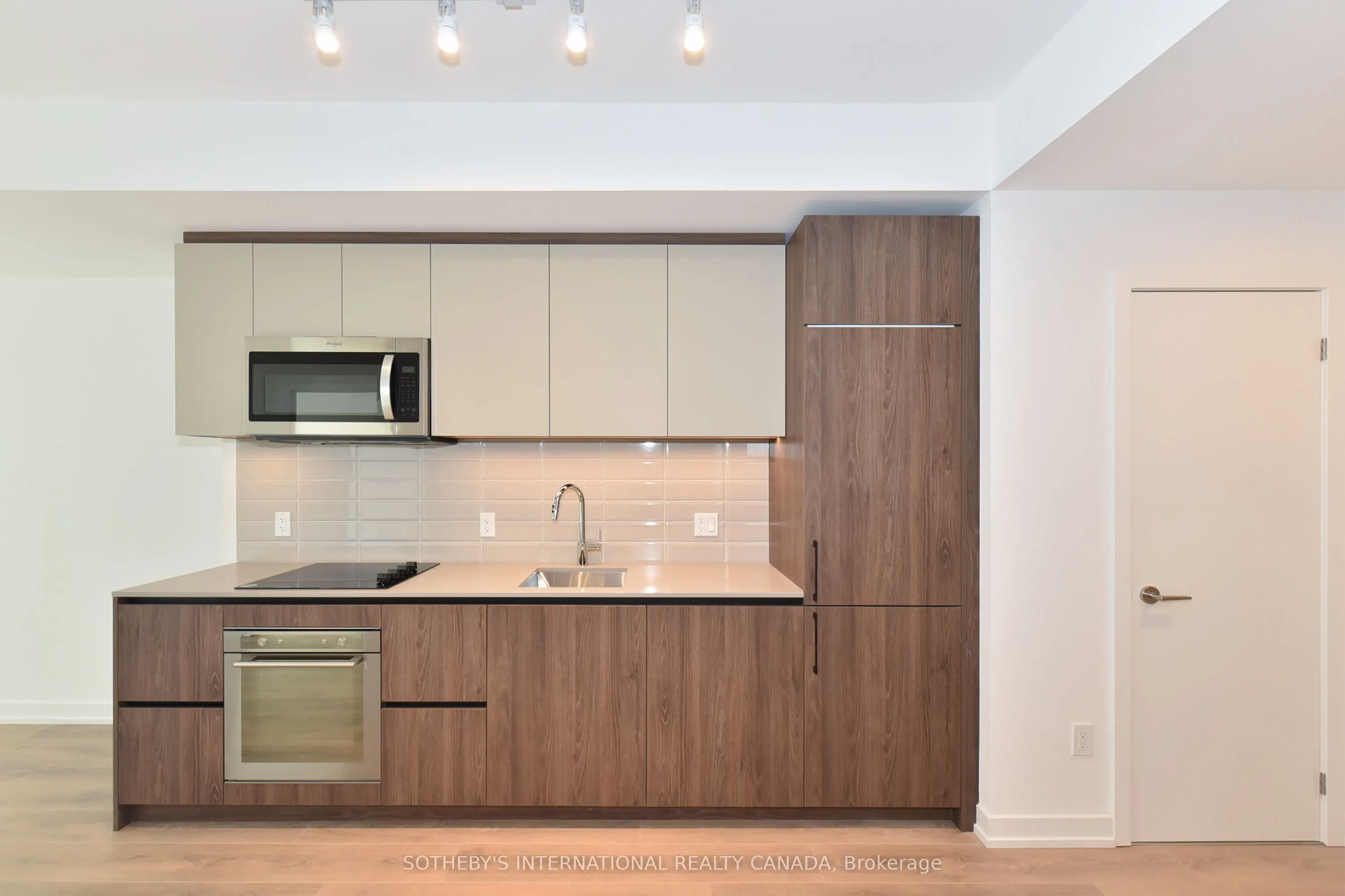 150 Logan Avenue, #526