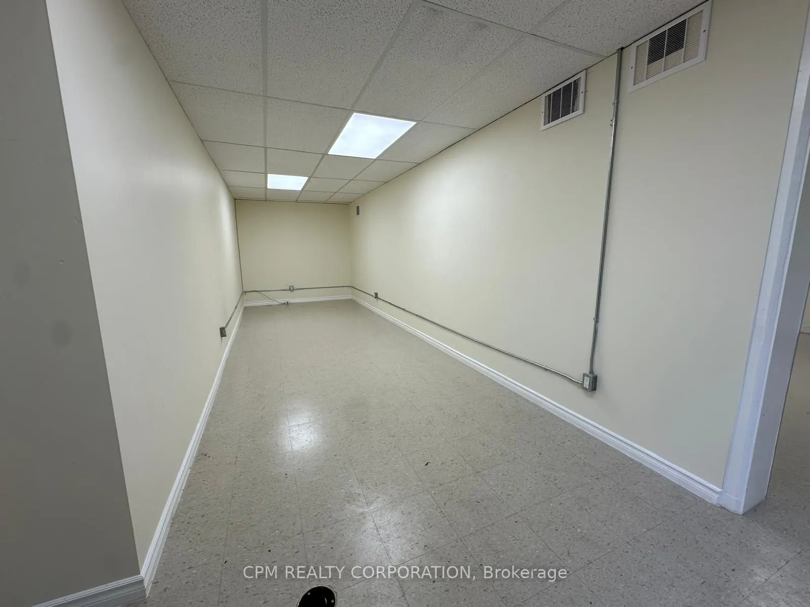 4865 Sheppard Avenue E, #10 - (Lower, Rear)
