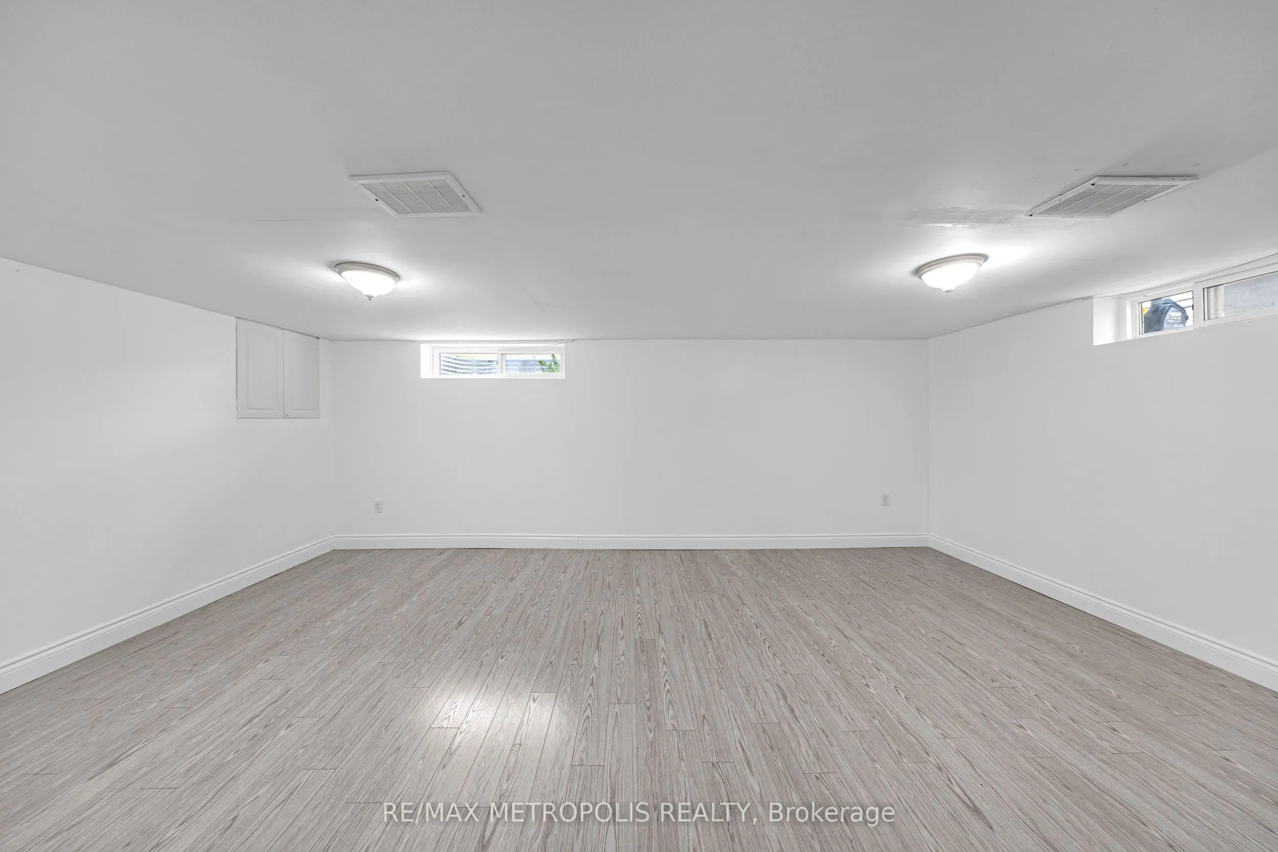 337 Pine Avenue