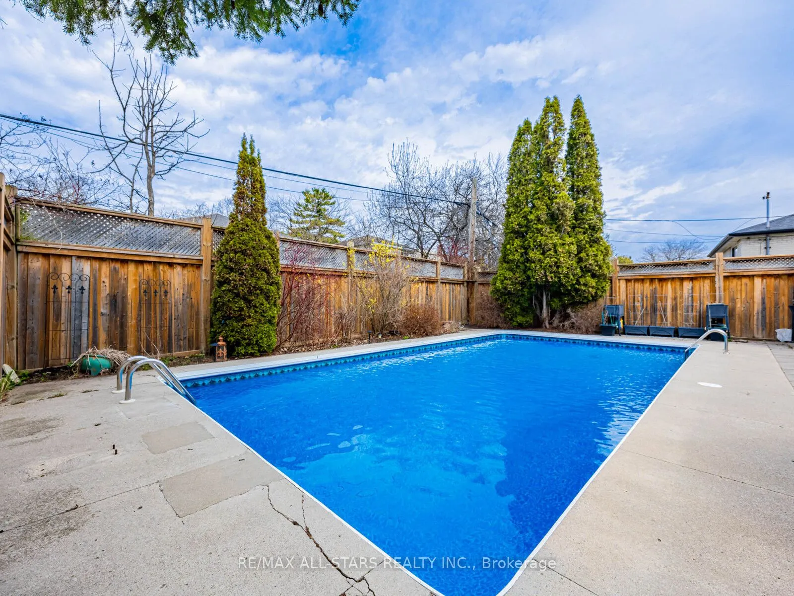 220 Catalina Drive