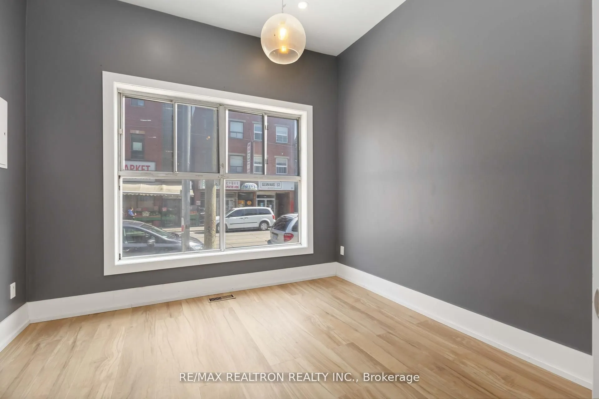 640 Gerrard Street E, #Main