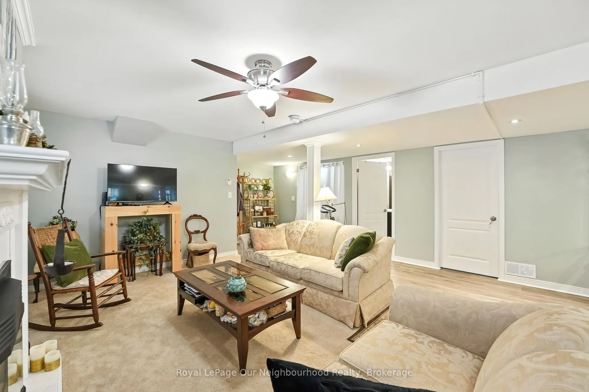 94 West Side Drive