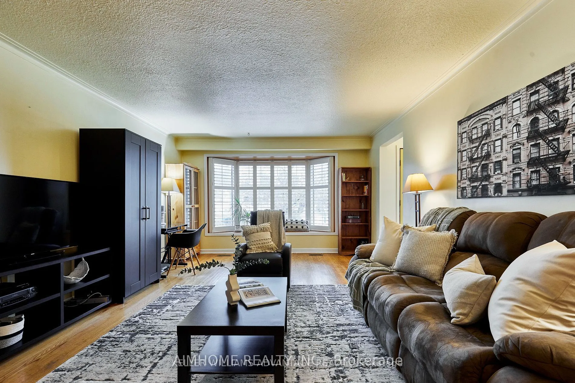31 Poplar Road, #(Main)