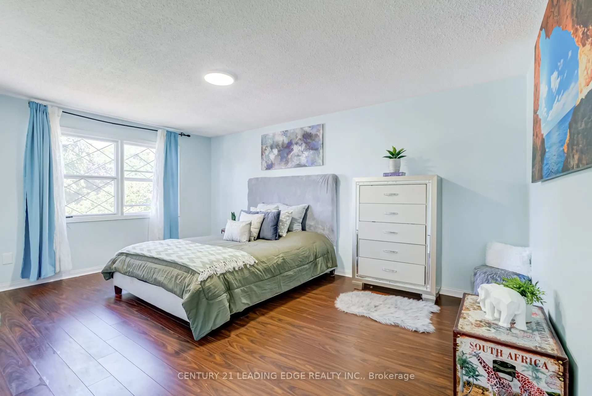 6 Wheaton Grove