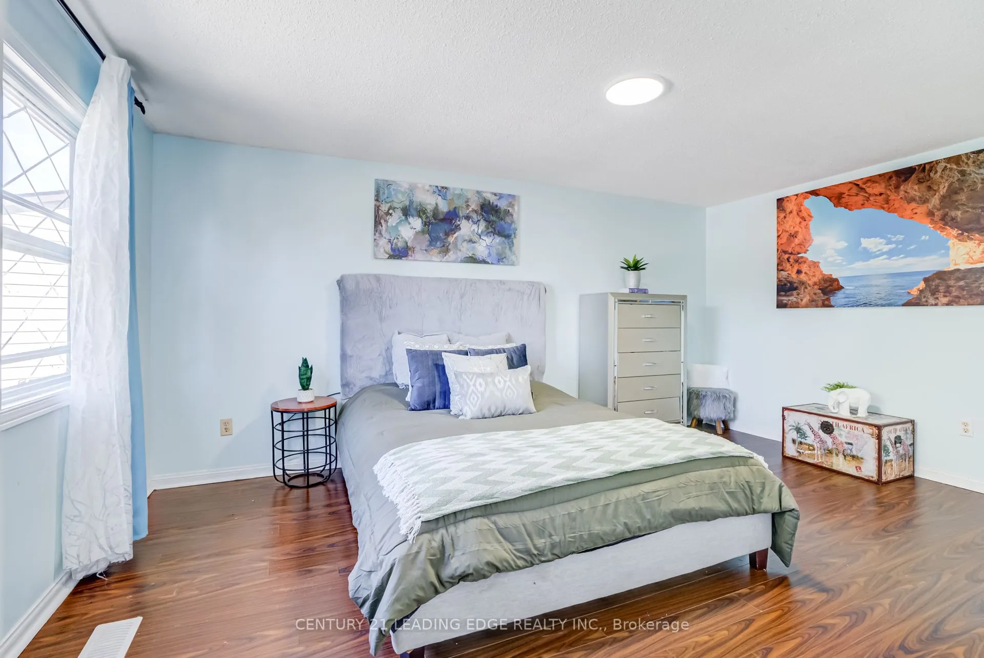 6 Wheaton Grove