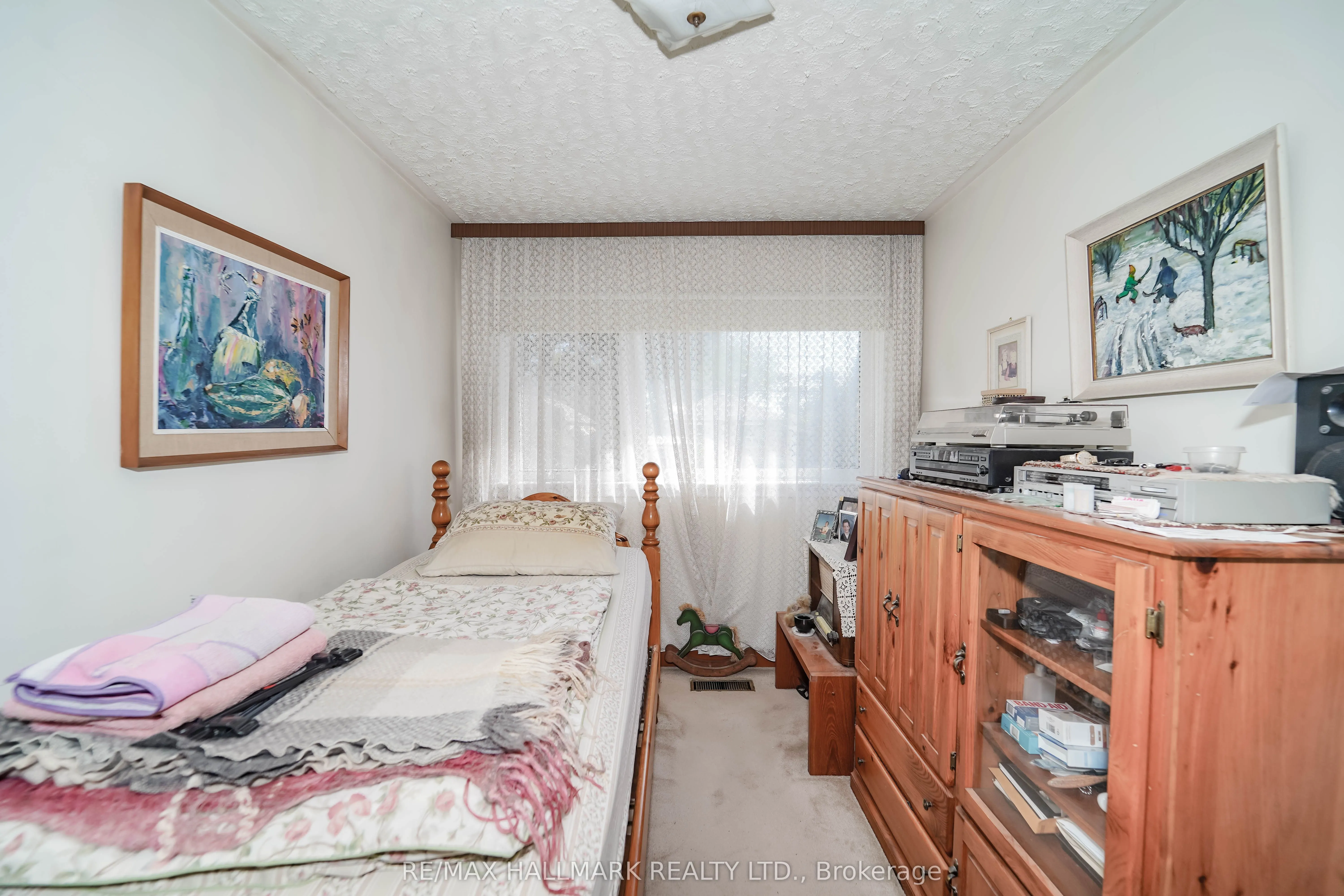 97 Vauxhall Drive