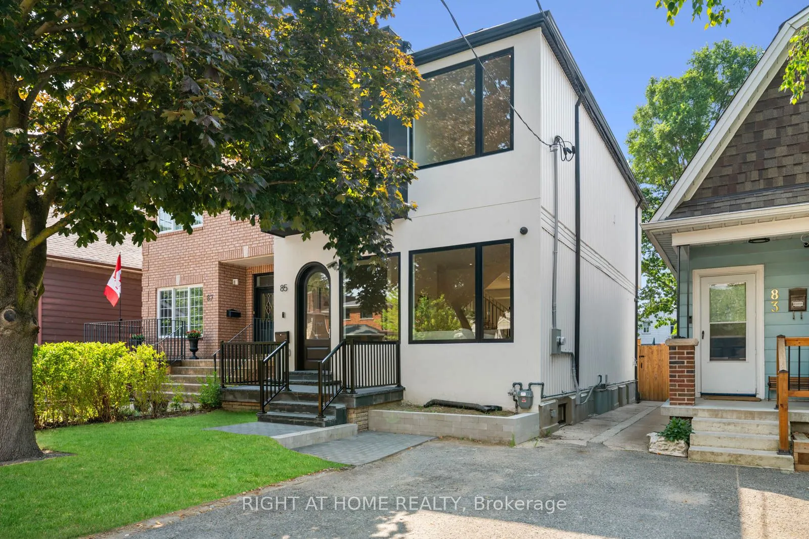 85 Holborne Avenue