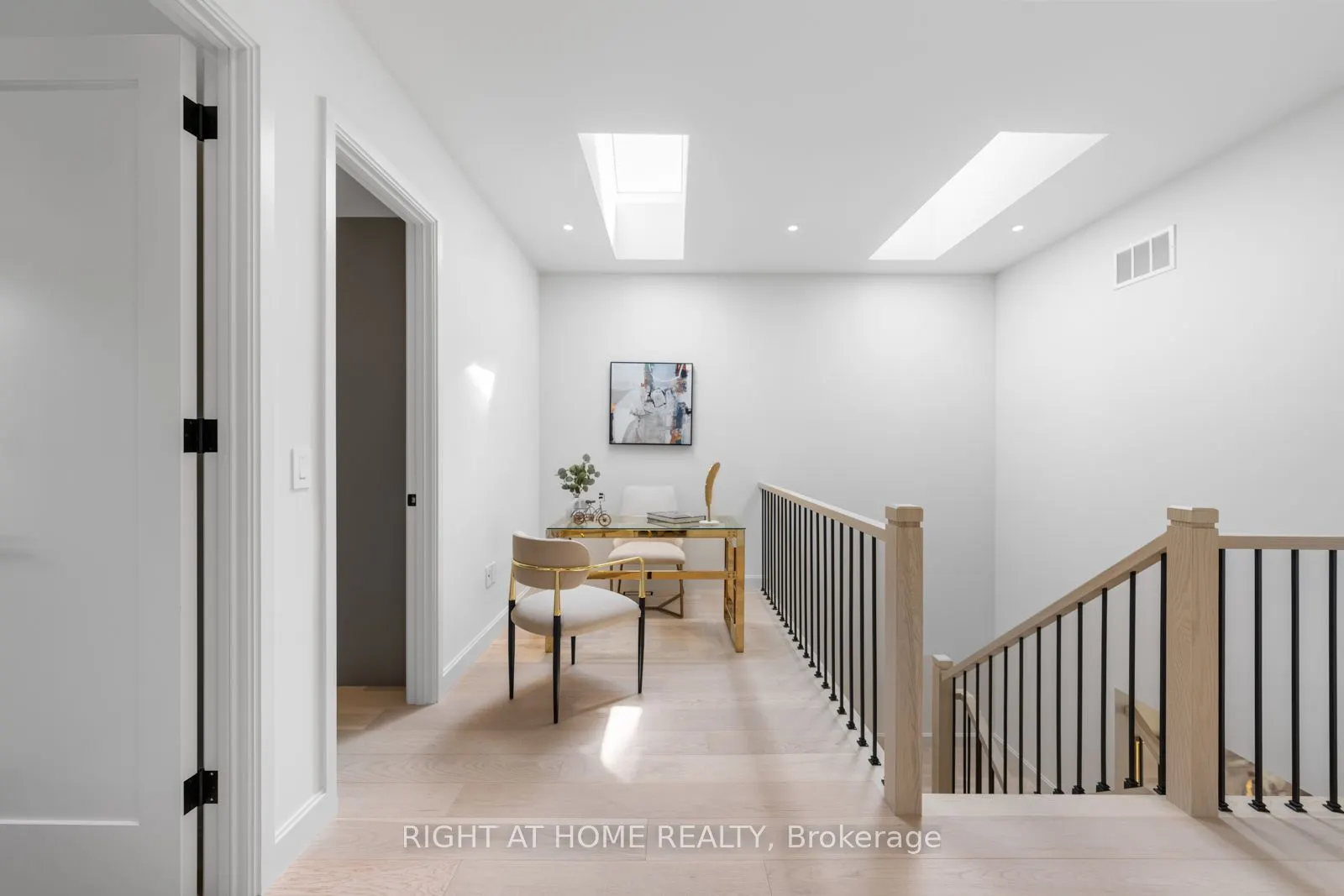 85 Holborne Avenue