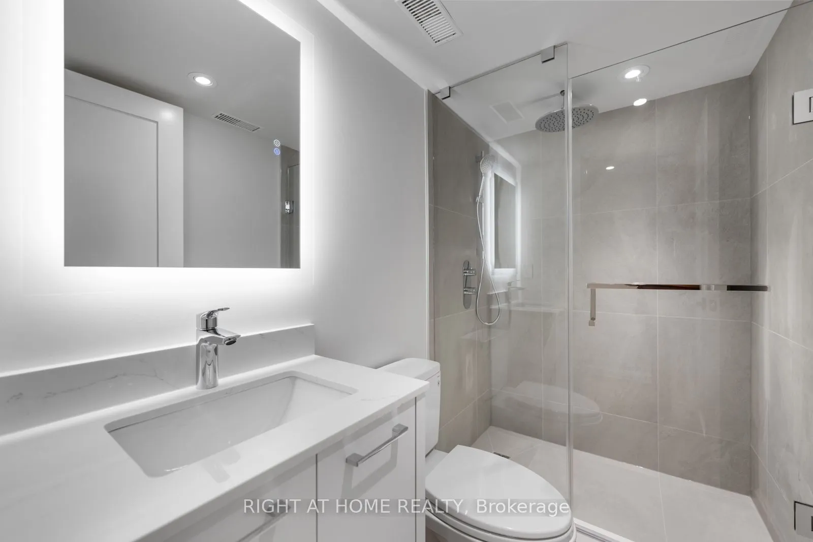 85 Holborne Avenue