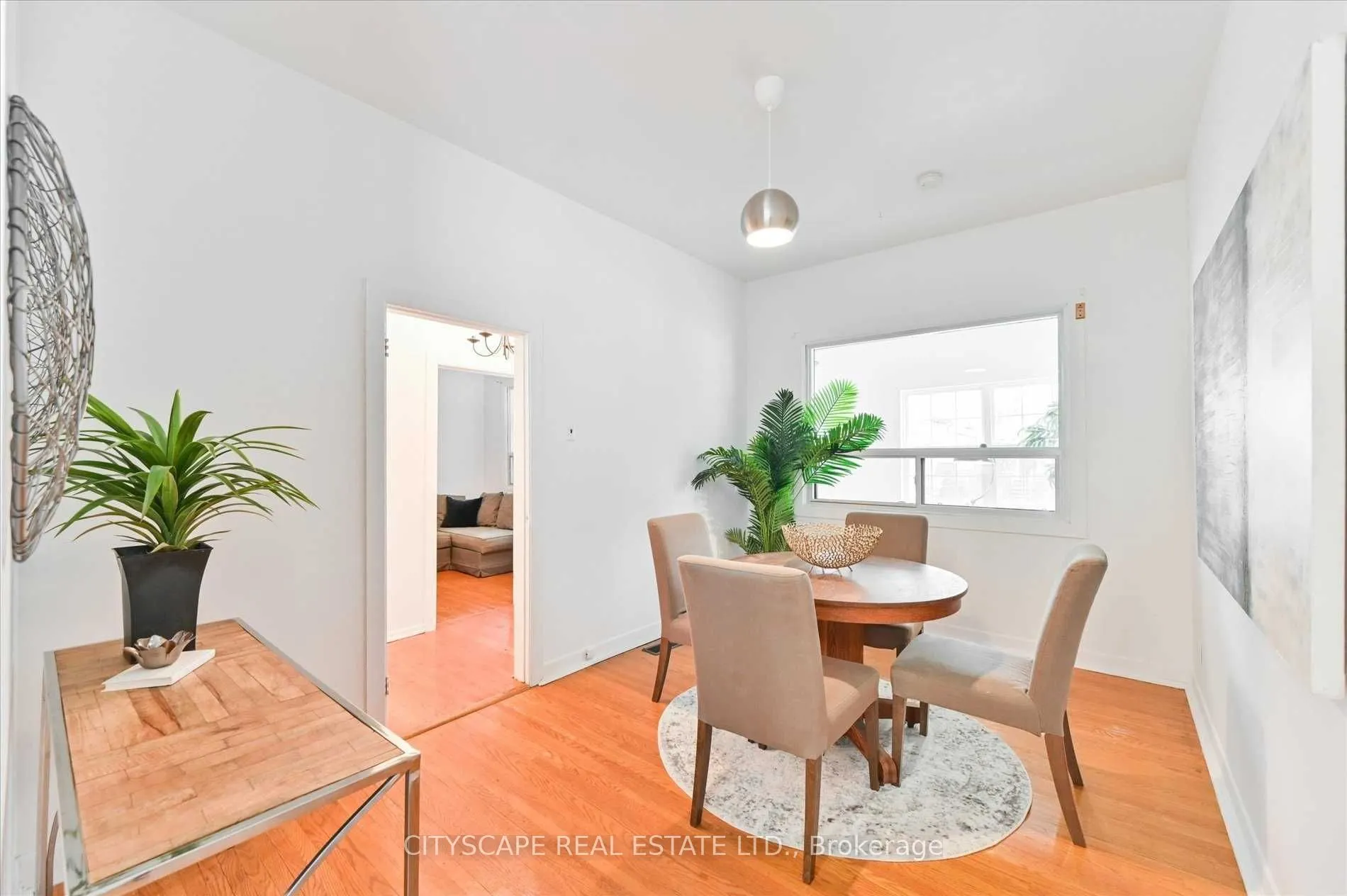 15 Midburn Avenue
