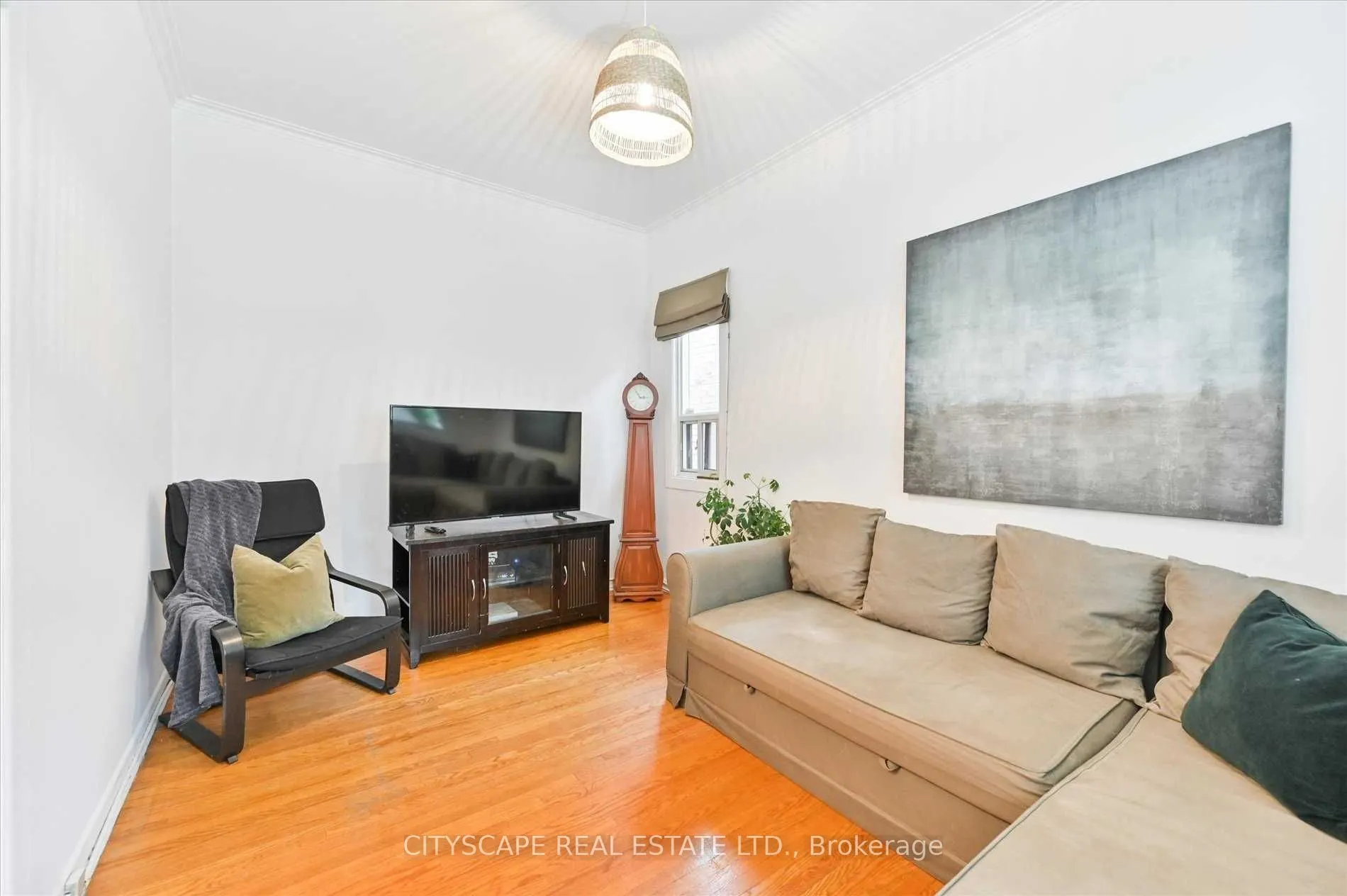 15 Midburn Avenue