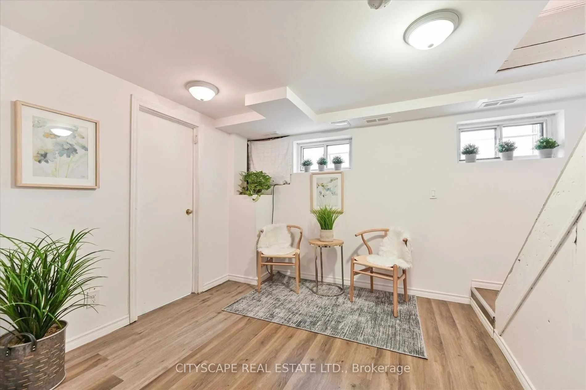15 Midburn Avenue