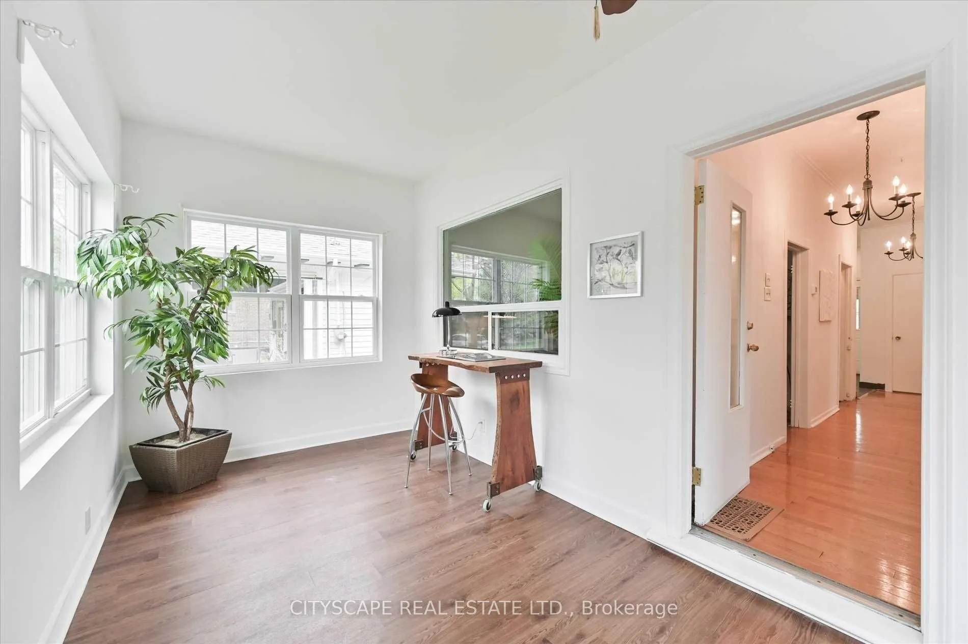 15 Midburn Avenue