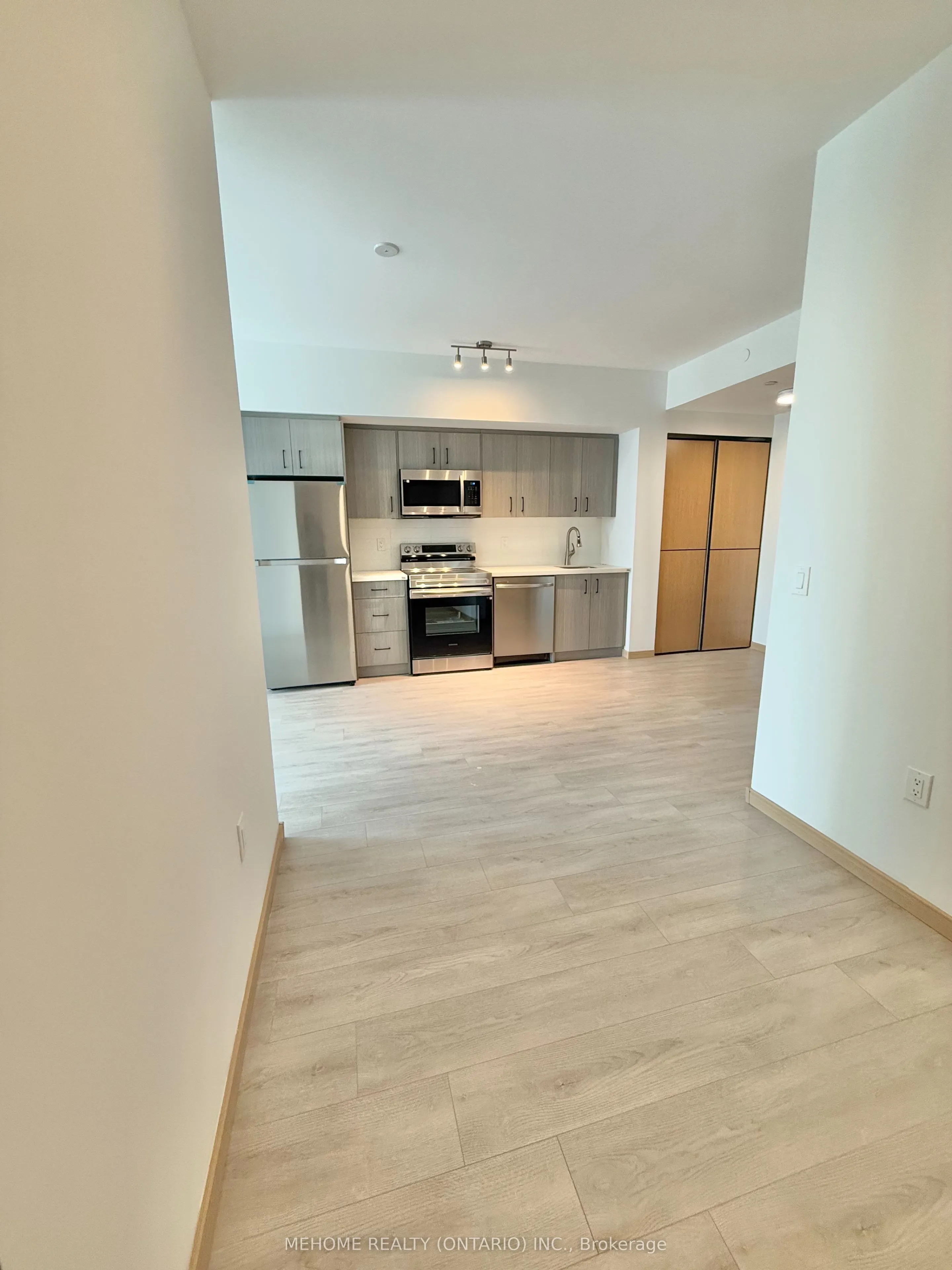 3429 Sheppard Avenue E, #B1005