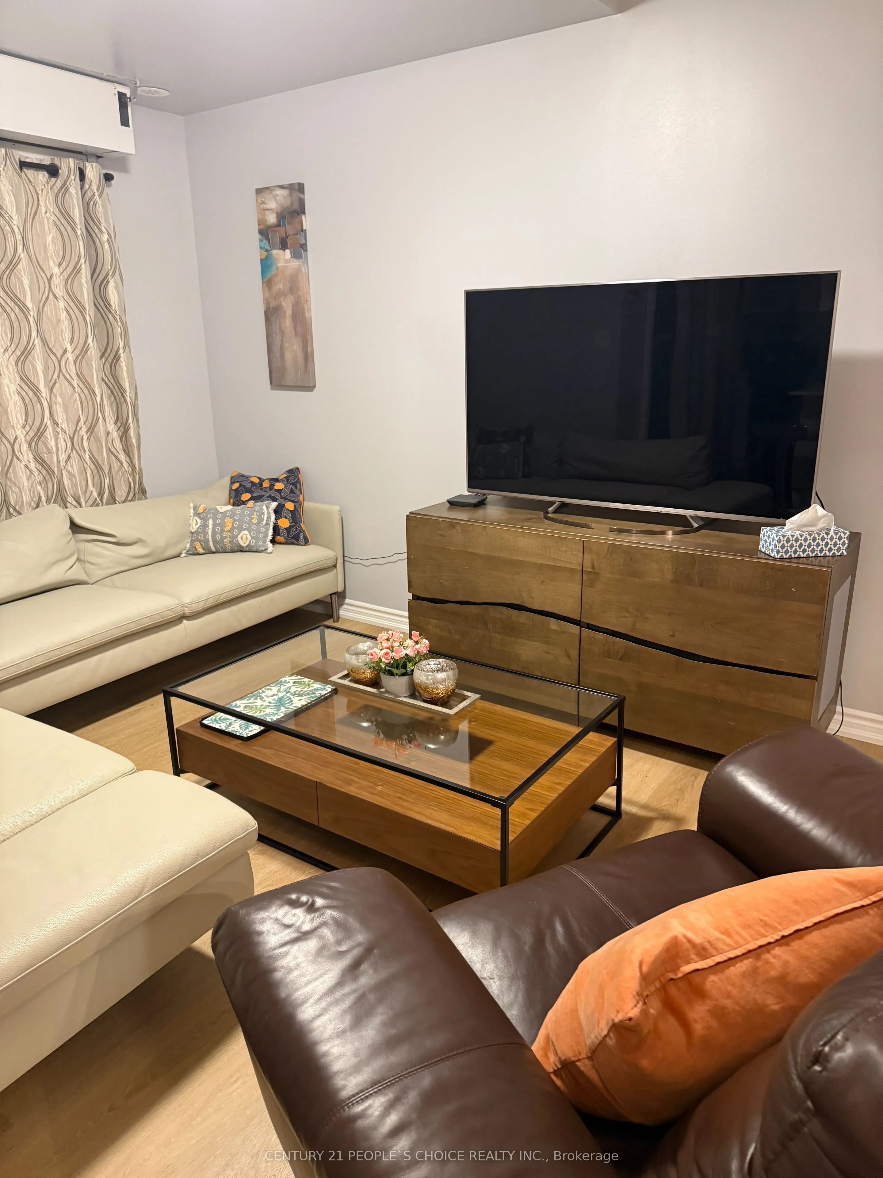 465 Beresford Path, #4
