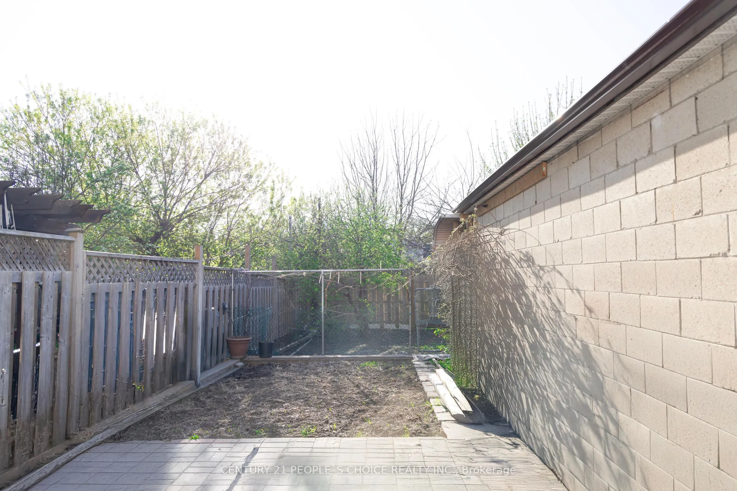 844A Danforth Road