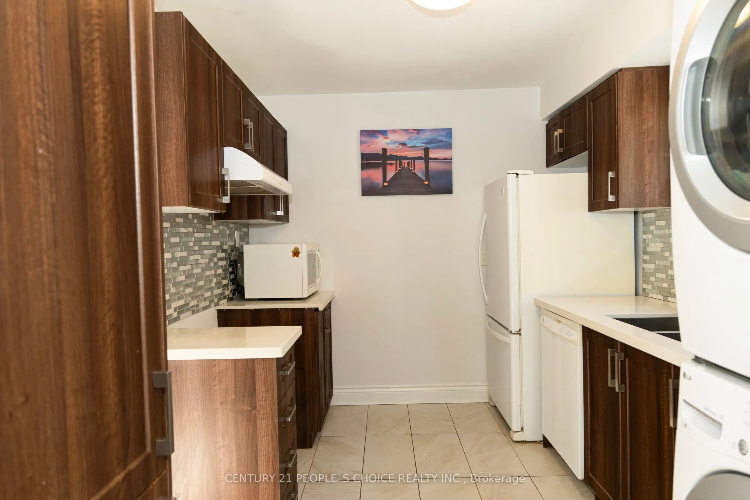 844A Danforth Road