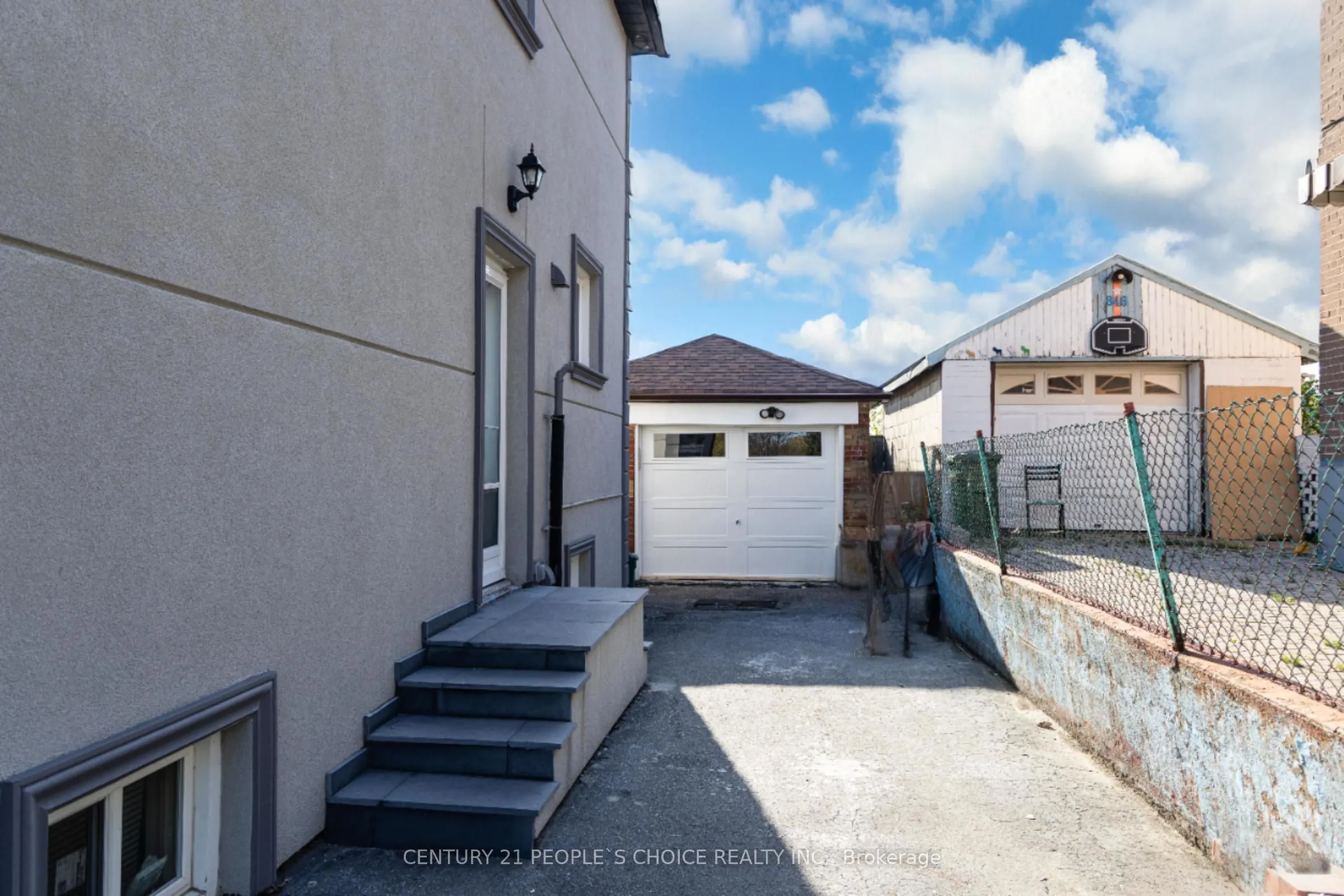 844A Danforth Road