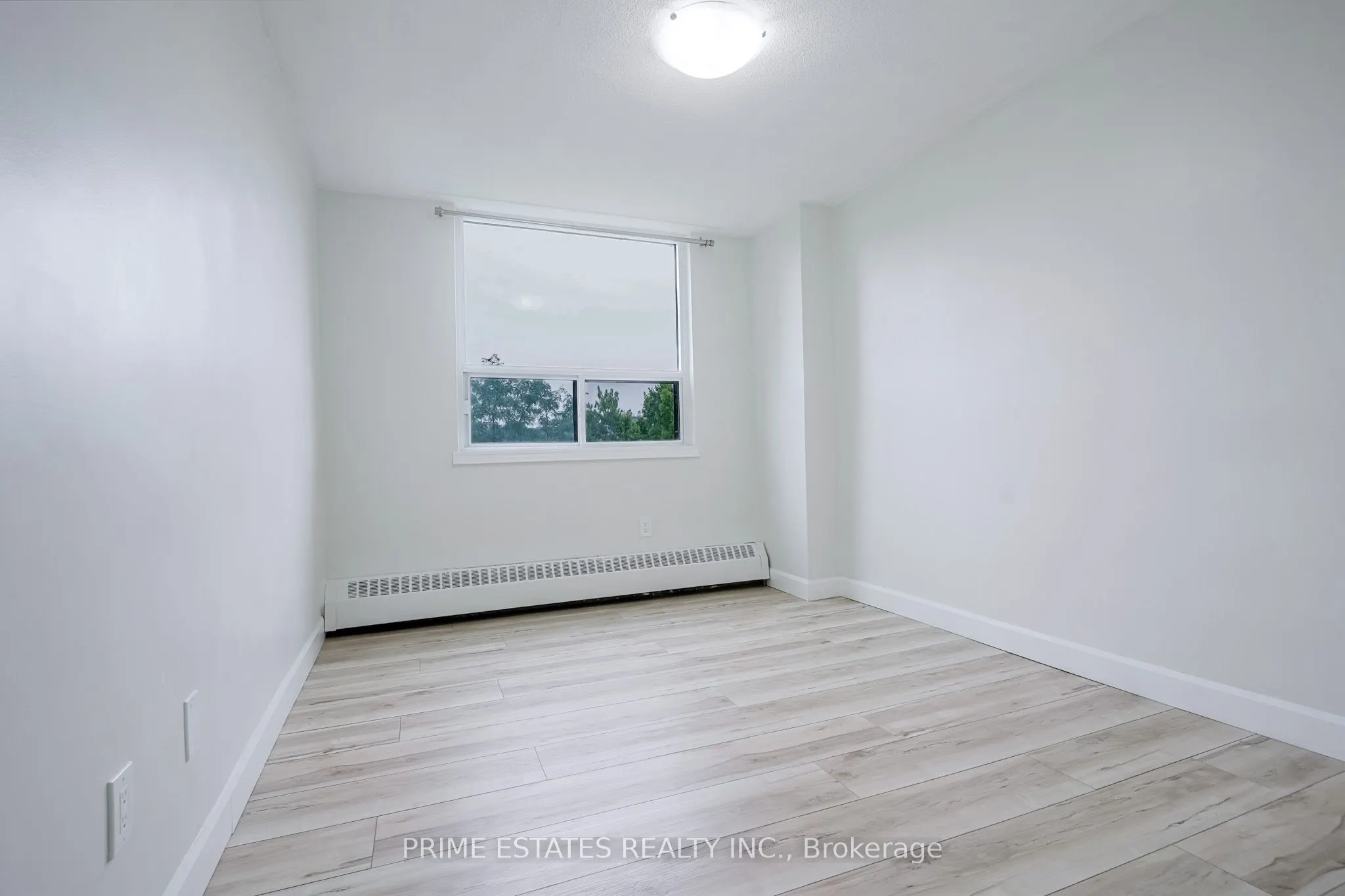 180 Markham Road, #16