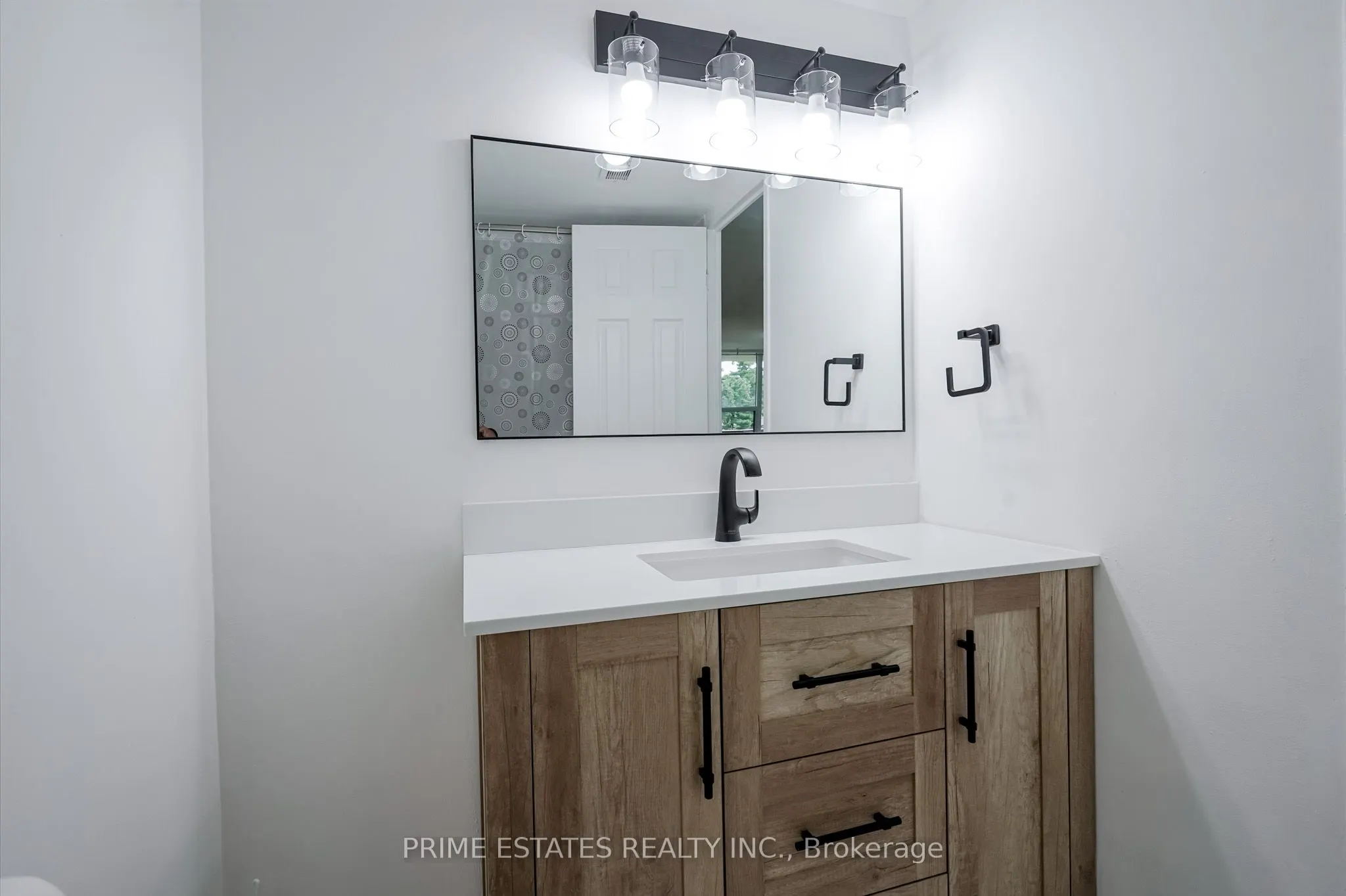 180 Markham Road, #16