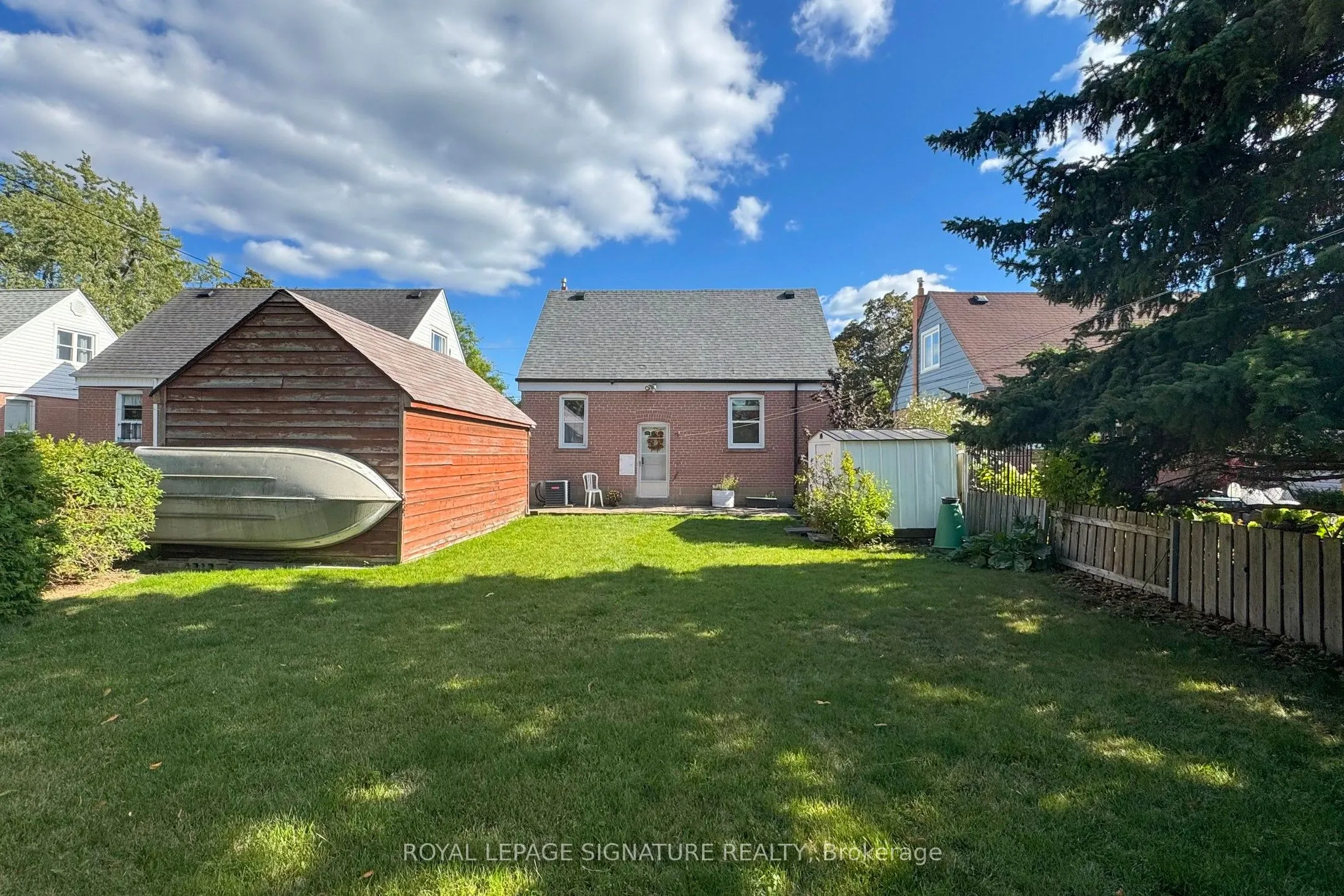 18 Stamford Square S