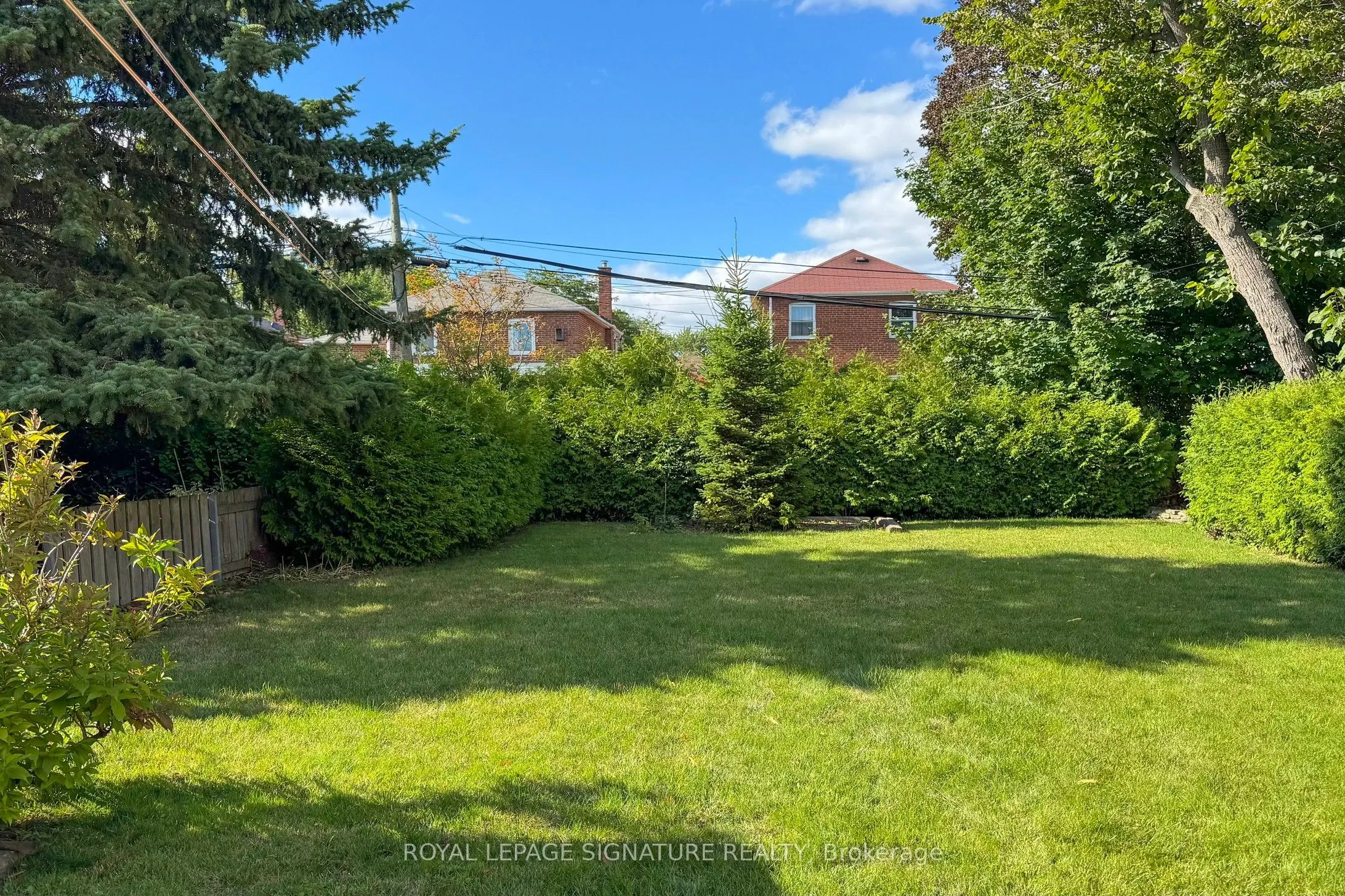 18 Stamford Square S