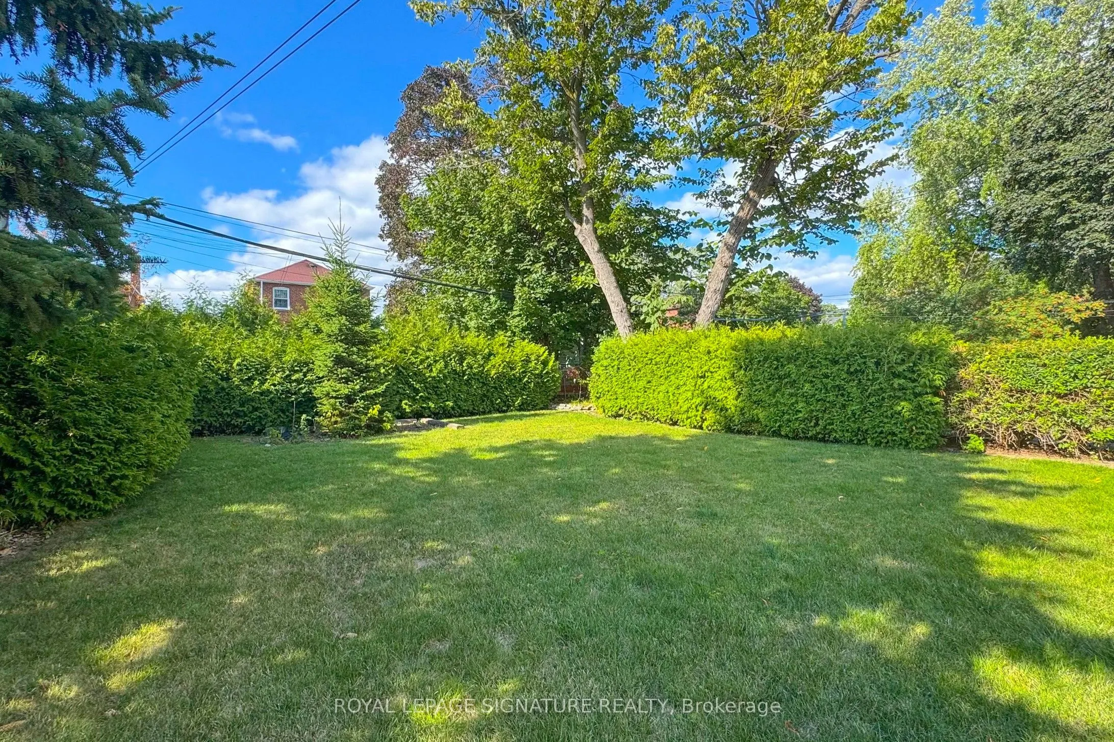 18 Stamford Square S