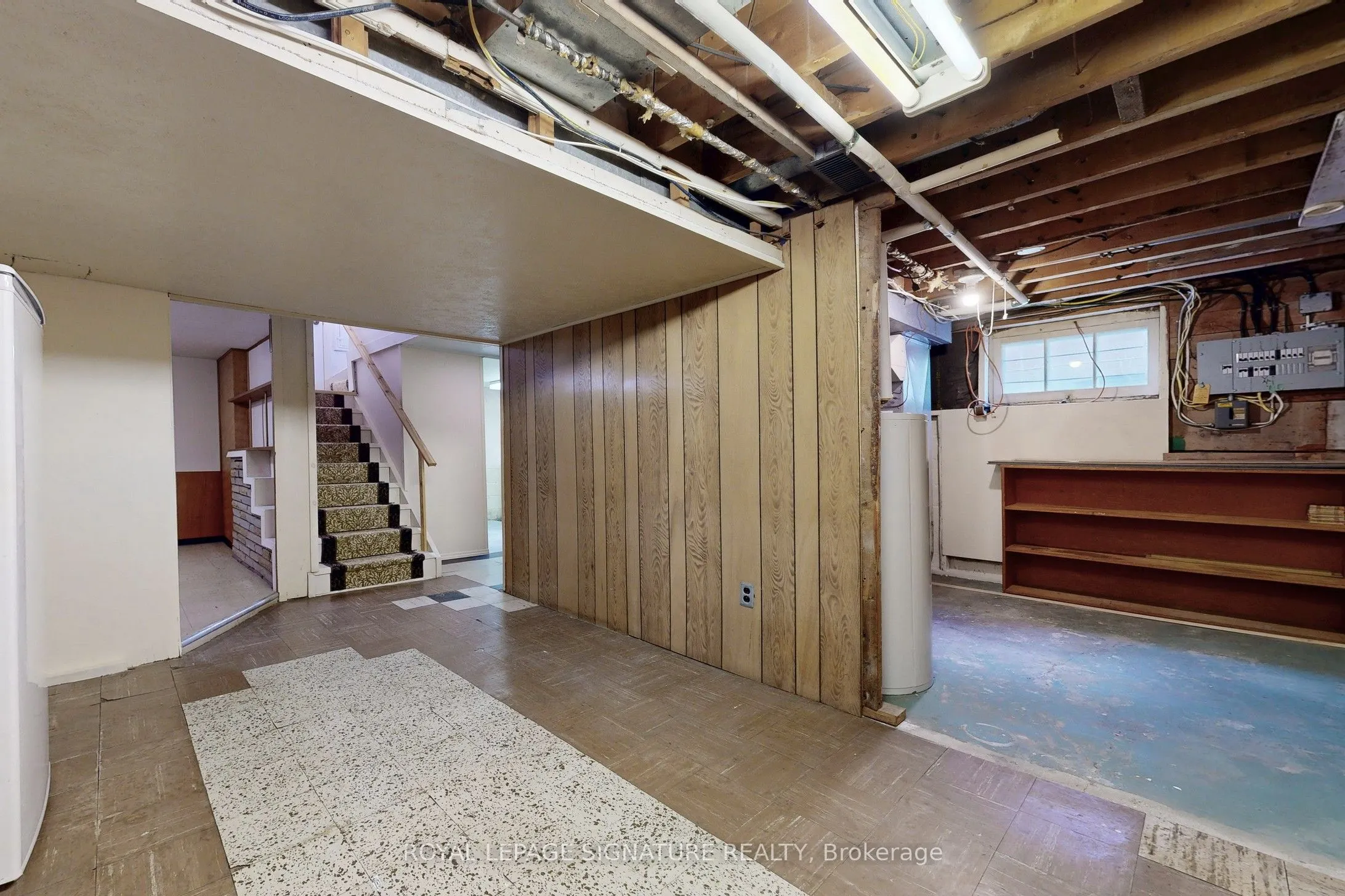18 Stamford Square S